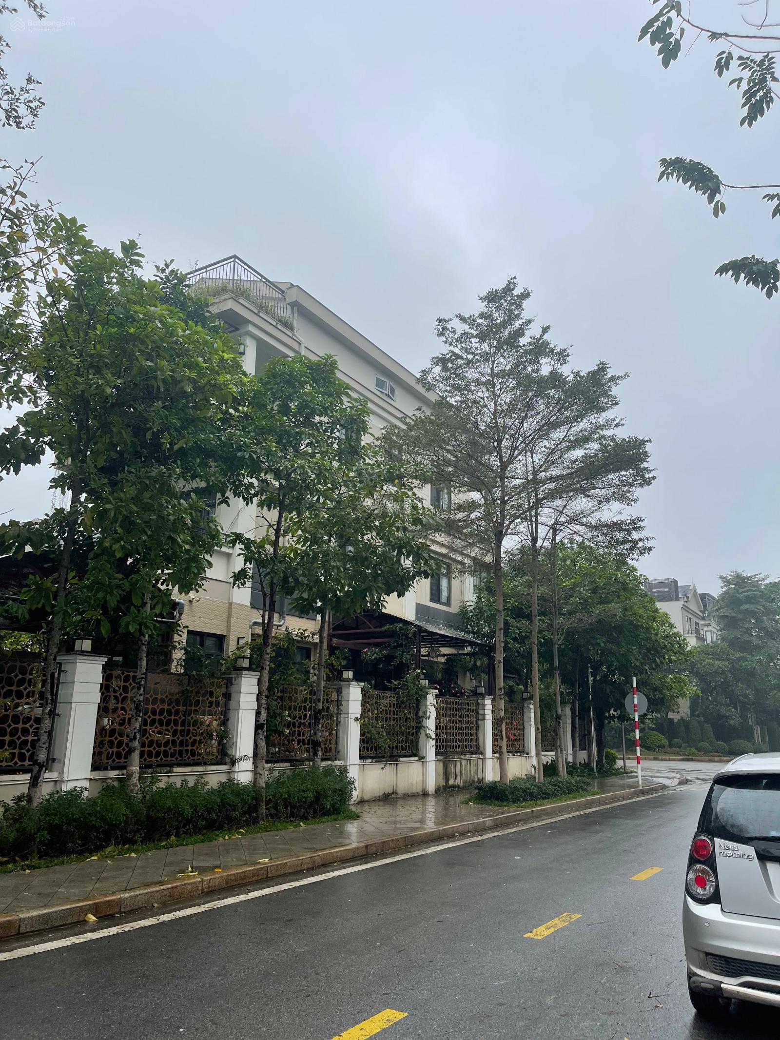 Tôi cần bán gấp! Căn góc biệt thự song lập Starlake, Tây Hồ Tây, hoàn thiện đẹp 18 tỷ bán 68 tỷ