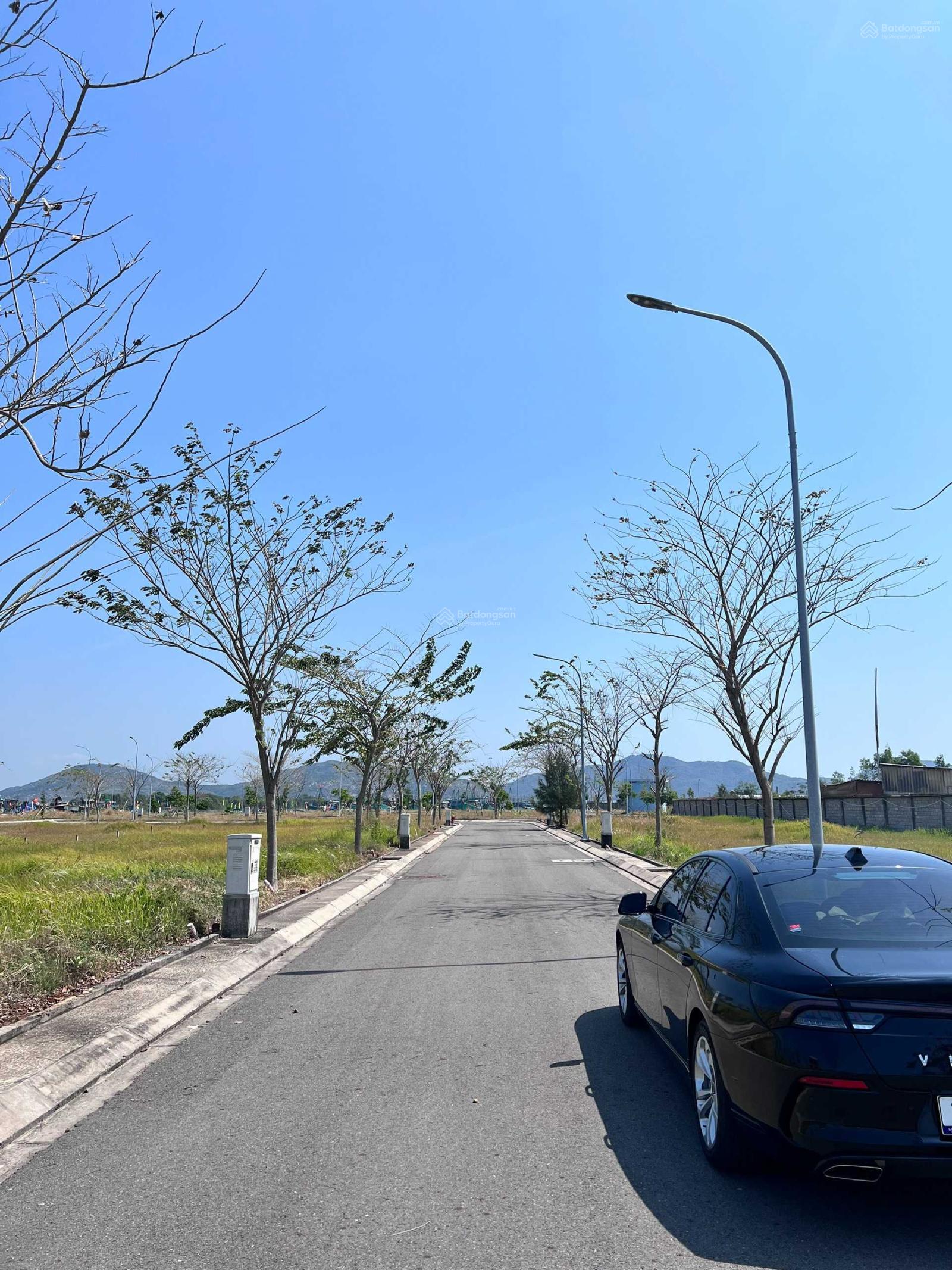 Đại hạ giá bán gấp 5 lô, dự án Marine City nghỉ dưỡng Vũng Tàu - diện tích 120.6m2, sổ hồng riêng