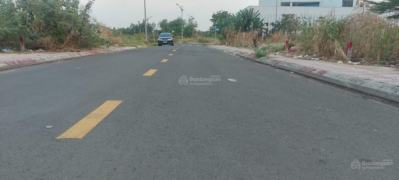 Chính chủ: Bán lô đất khu TĐC 1,8 ha Bình Khánh diện tích 69,5 m2 LH: 0916 754 ***