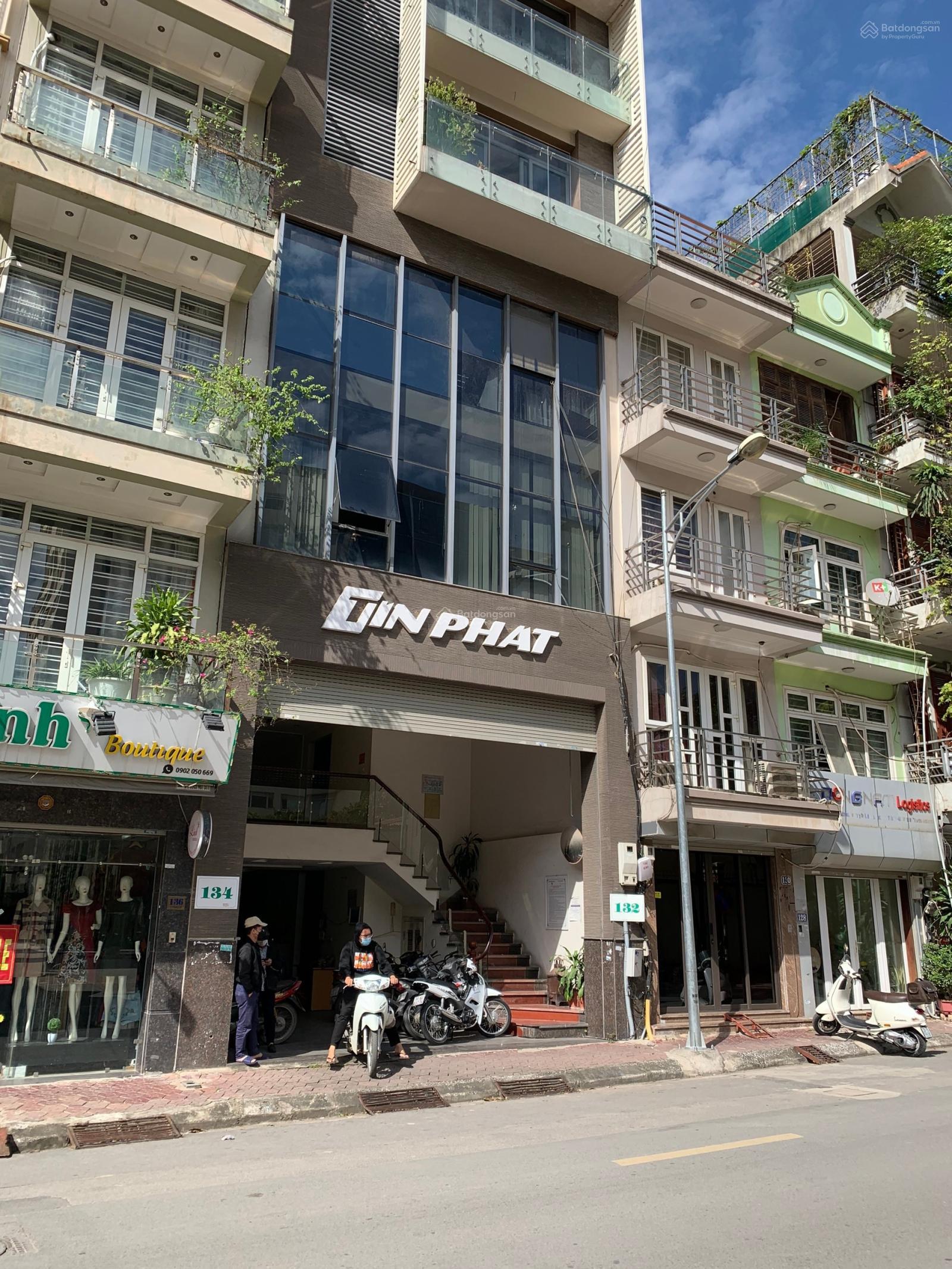 Cho thuê văn phòng Hoàng Quốc Việt 60m2 giá thuê 9tr/th rẻ nhất Hoàng QUốc Việt