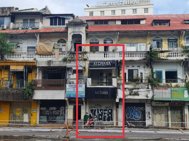 Cho thuê nhà mặt tiền số 86 Lê Lợi, Quận 1, DT: 4x20m, 1 trệt 2 lầu, DTSD: 240m2 Cho thuê nhà mặt tiền số 86 Lê Lợi, Quận 1, DT: 4x20m, 1 trệt 2 lầu, DTSD: 240m2