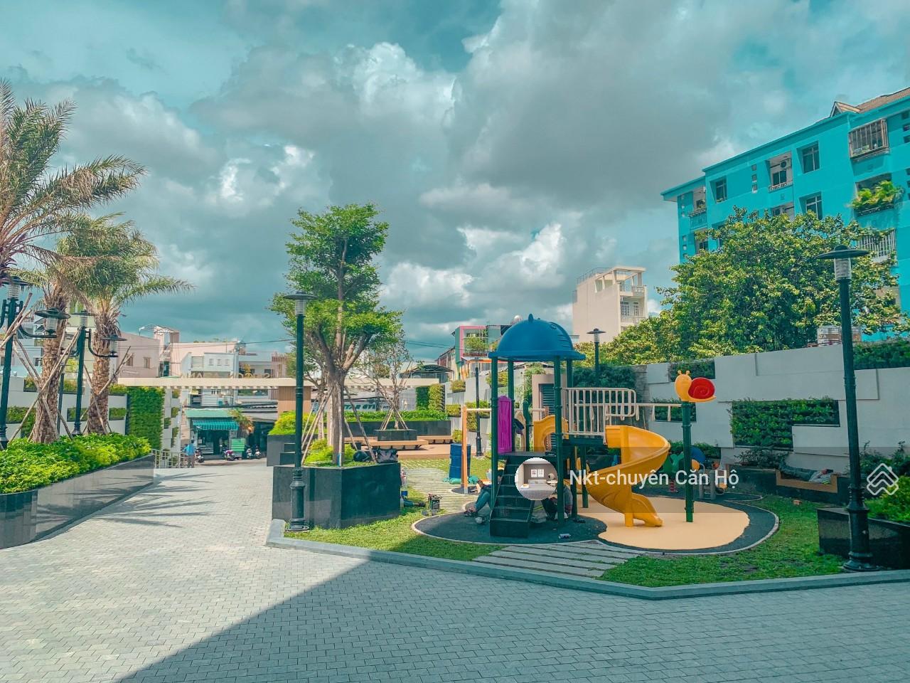 Cho thuê căn hộ Saigon Asiana - Quận 6, DT: 68m2, 2PN, căn góc, giá: 10 tr/th, LH 0941 943 *** Thảo