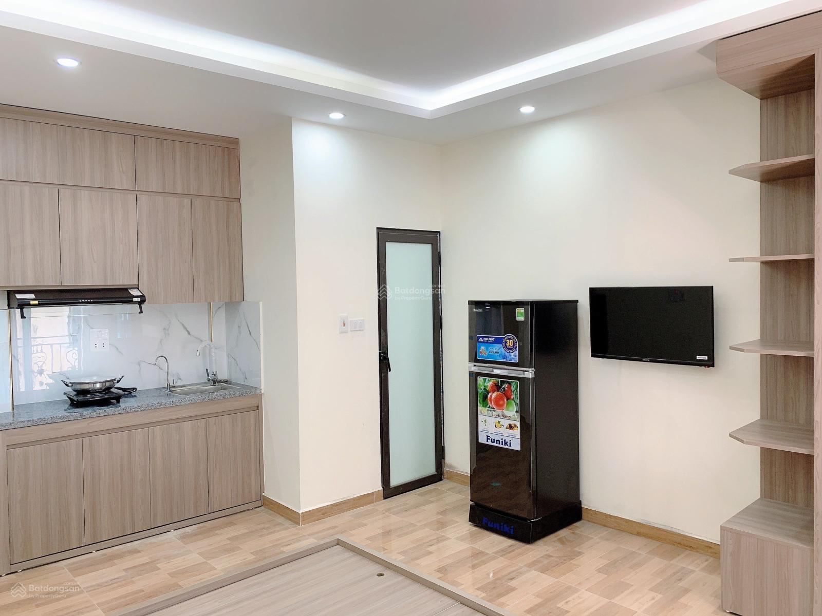 CC cho thuê căn hộ Hoàng Quốc Việt - 30m2 full nội thất giá 4tr1/tháng - an ninh tốt