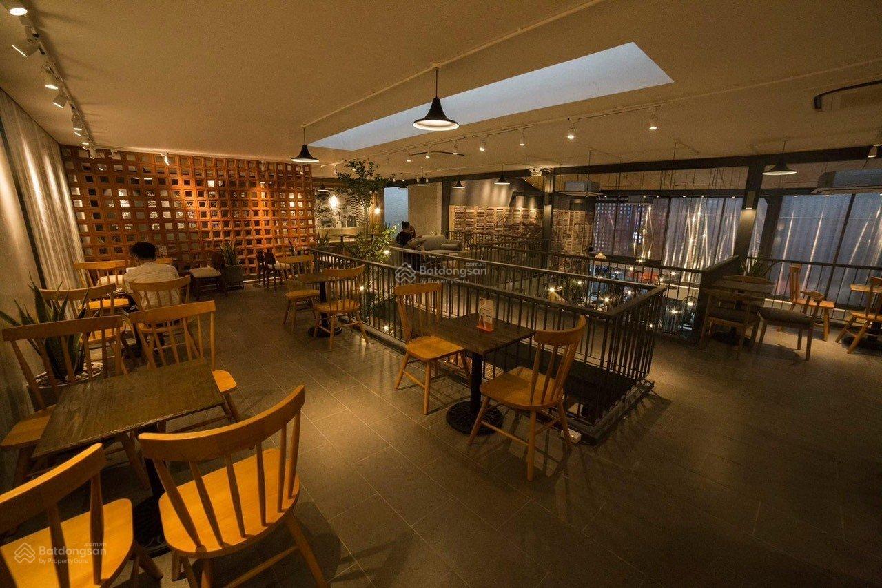 Cho thuê góc 2 mặt tiền lớn đường Hoàng Hoa Thám, Q. Bình Thạnh TPHCM