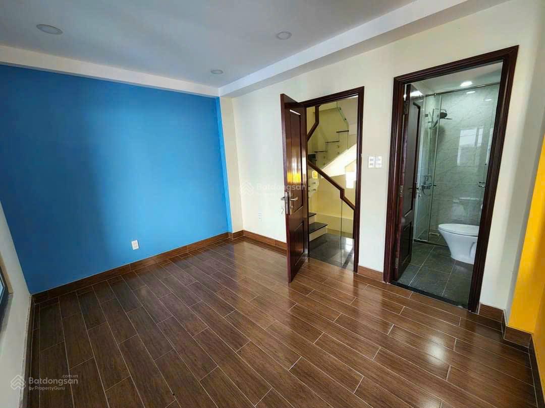Cần tiền bán gấp! Phú Nhuận nhà 4 tầng Đ. Hồ Biểu Chánh hẻm ô tô DT 34m2/giá 3.550 tỷ sổ chính chủ Cần tiền bán gấp! Phú Nhuận nhà 4 tầng Đ. Hồ Biểu Chánh hẻm ô tô DT 34m2/giá 3.550 tỷ sổ chính chủ