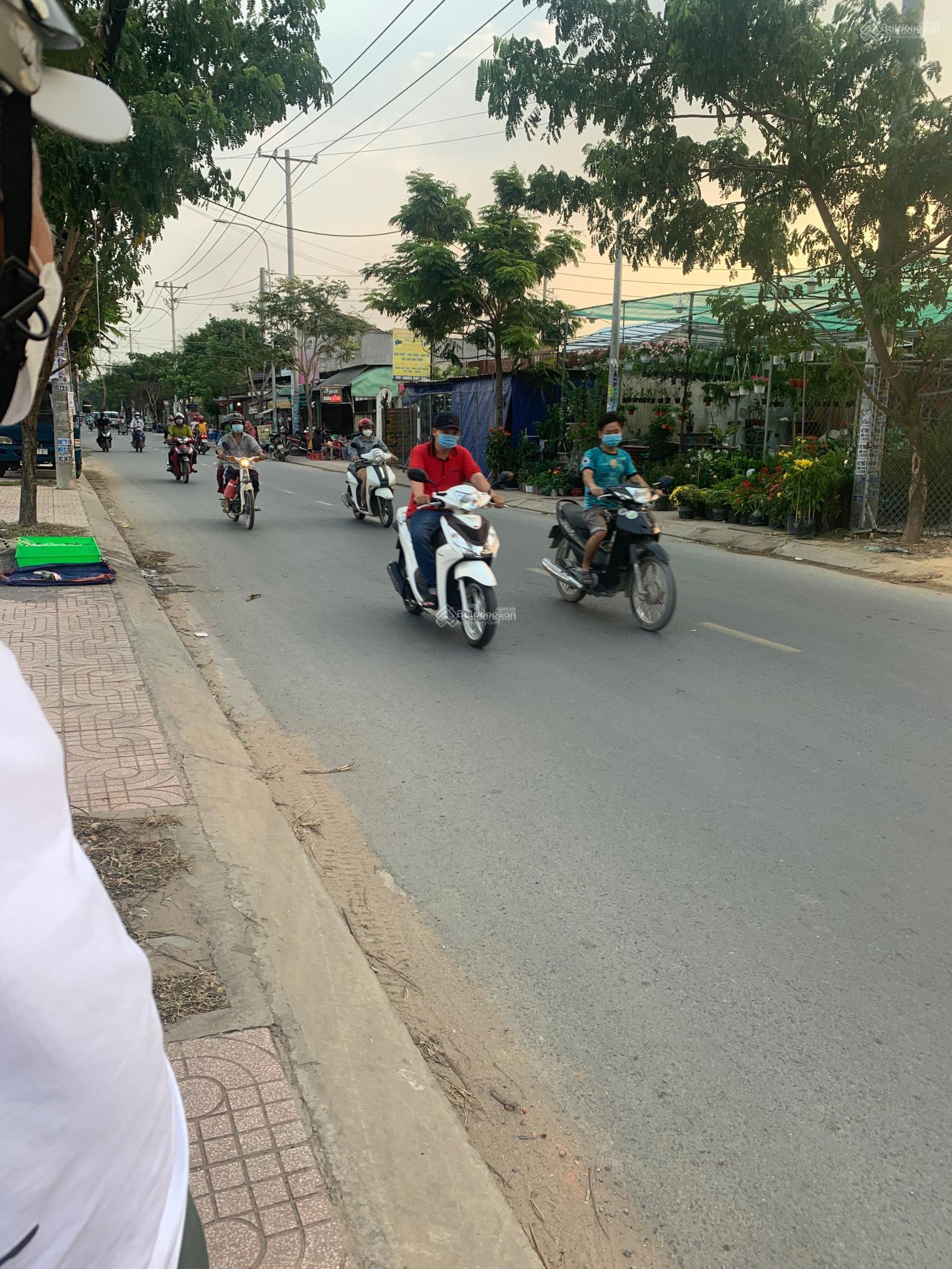 Bán nhà mặt tiền Phan Anh, P Hiệp Tân, DT ngang 4x27 đúc trệt lầu. Giá 10 tỷ TL