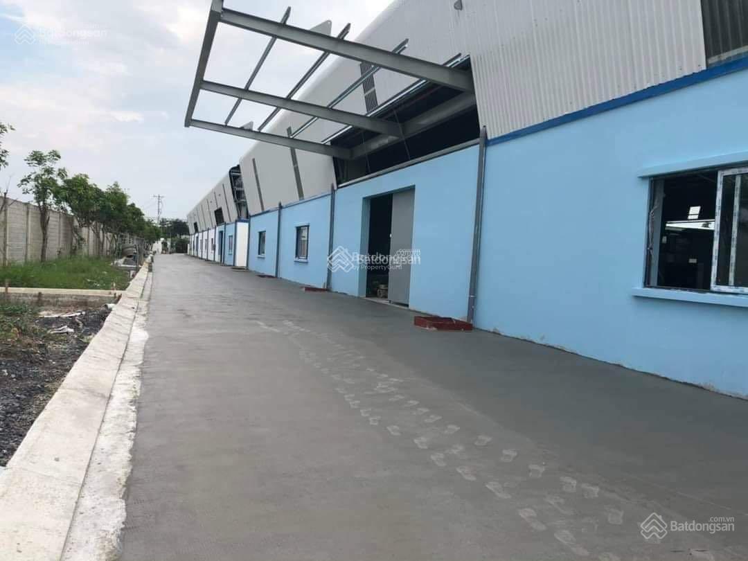 Cho thuê xưởng 4200m2 180tr Thuận An