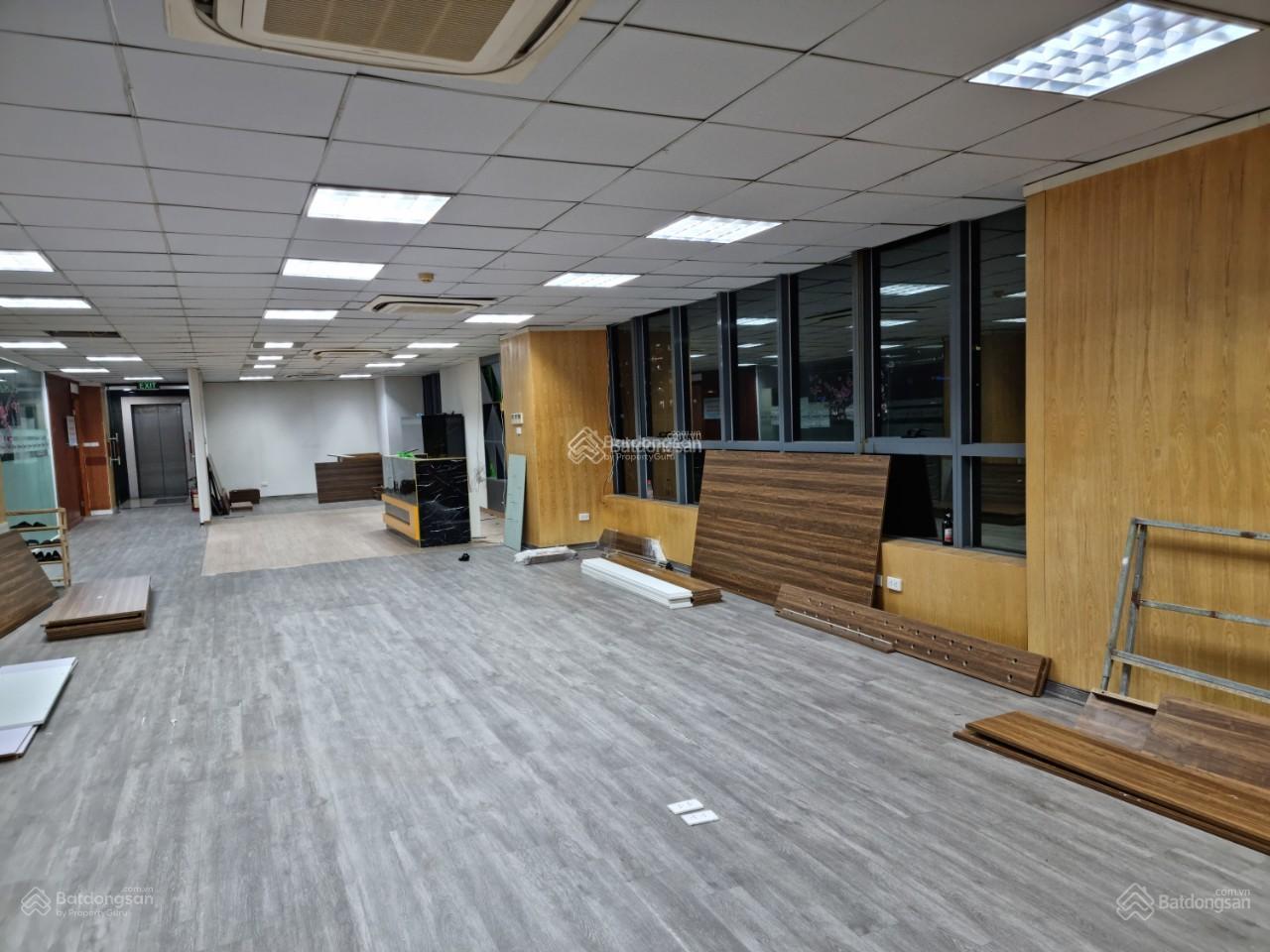 BQL cho thuê văn phòng toà nhà phố Nguyễn Công Hoan, Ba Đình, Hà Nội diện tích từ 50~800m2 BQL cho thuê văn phòng toà nhà phố Nguyễn Công Hoan, Ba Đình, Hà Nội diện tích từ 50~800m2