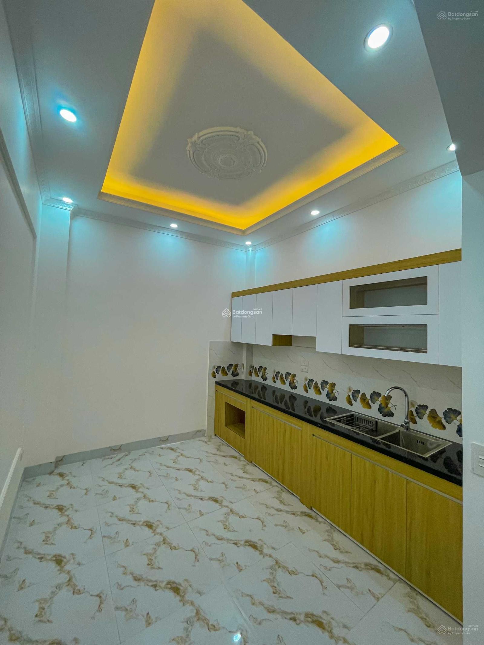 Bán nhà 34m2 x 4 tầng, La Tinh, gần Dương Nội, Hà Đông, giá: hơn 3 tỷ