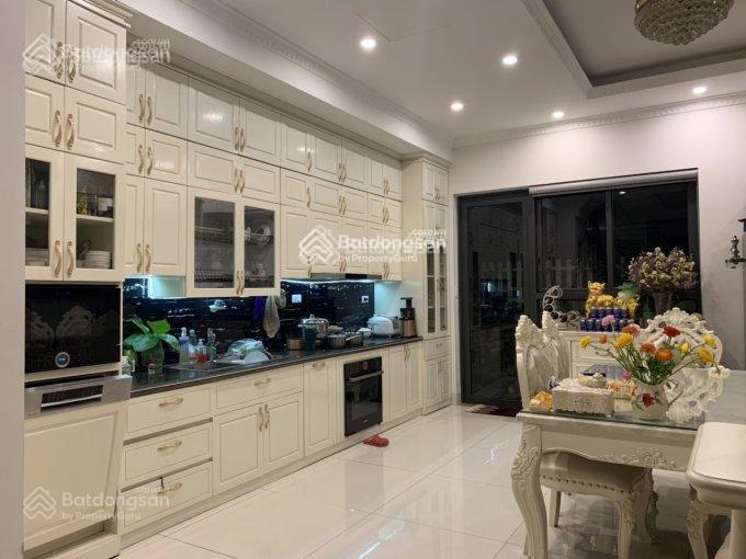 Bán biệt thự Vinhomes Thăng Long, DT 129m2 hoàn thiện nội thất đẹp giá rẻ nhất thị trường 18.5 tỷ Bán biệt thự Vinhomes Thăng Long, DT 129m2 hoàn thiện nội thất đẹp giá rẻ nhất thị trường 18.5 tỷ