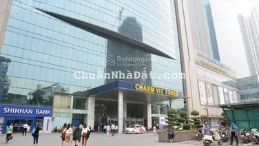 Nhượng văn phòng 109m2 full nội thất tòa charmvit, 117 Trần Duy Hưng, Cầu Giấy, Hà Nội. 0971 252 ***