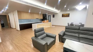 Hiếm - cho thuê căn deluxe 200m2 duy nhất Sky Park Residence vào ở ngay. LH: 0966 573 ***