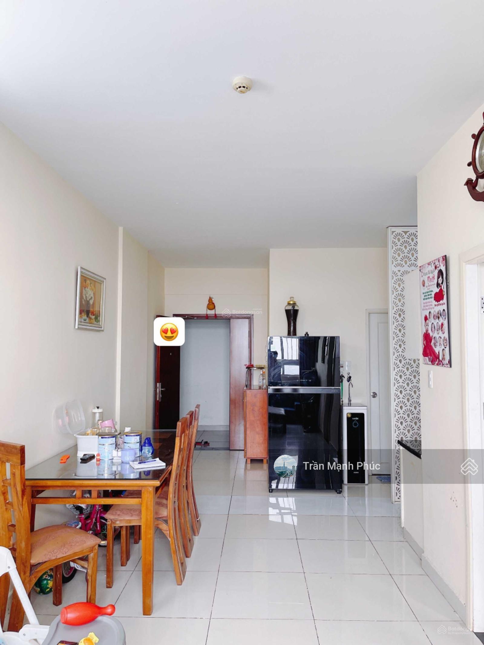 Cho thuê gấp căn hộ giá rẻ tại Thủ Đức Sunview Town giá 6tr5 có nội thất