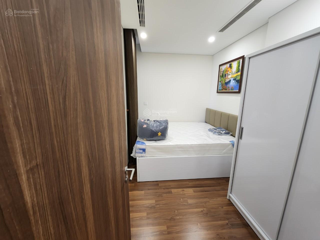 Em cần cho thuê căn hộ 2PN full nội thất đẹp, giá mềm. LH: 0961 113 *** Em cần cho thuê căn hộ 2PN full nội thất đẹp, giá mềm. LH: 0961 113 ***