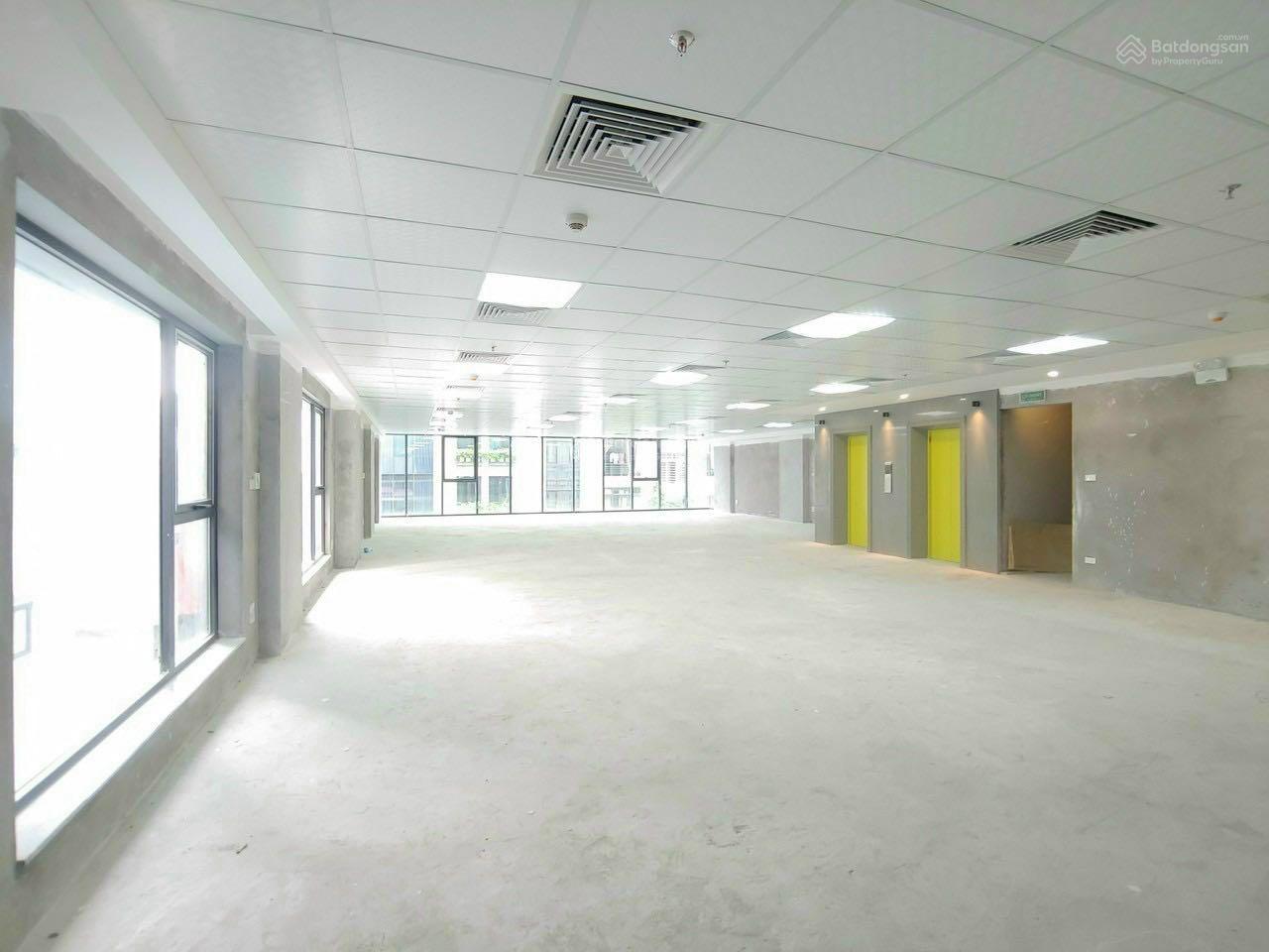 Nhà phố Trung Kính đôi - Cầu Giấy, 190m2x8T, 1 hầm, MT: 12m, thông sàn, thang máy, PCCC đầy đủ Nhà phố Trung Kính đôi - Cầu Giấy, 190m2x8T, 1 hầm, MT: 12m, thông sàn, thang máy, PCCC đầy đủ