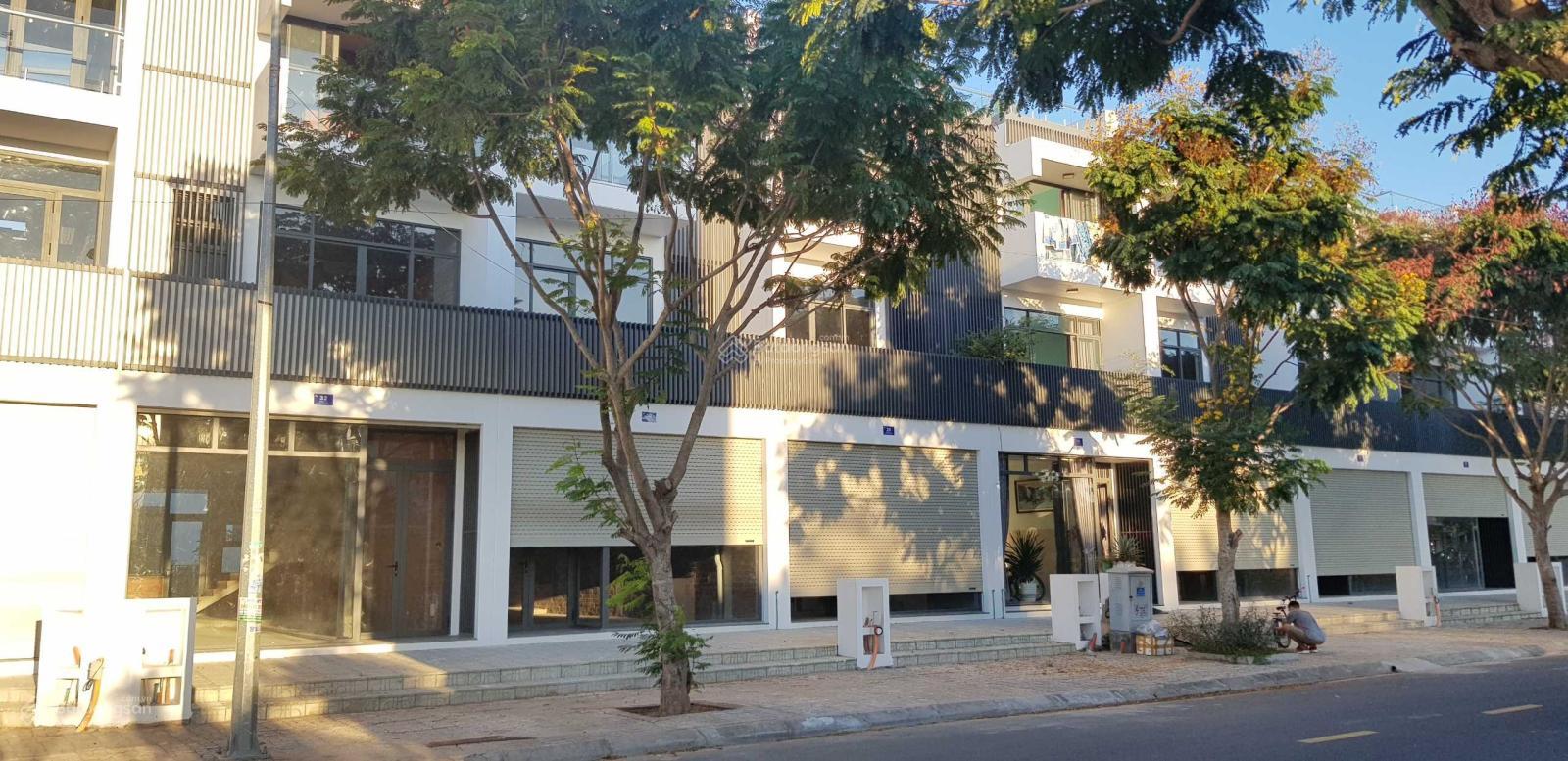 Rổ hàng đất nền Đông Tăng Long 5x20 - 8x20 - 10x20m sổ hồng xây tự do, giá từ 61 tr/m2 - 0909 483 ***