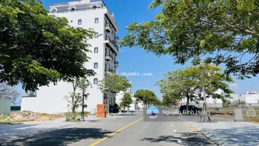 Bán 140m2 E2 hướng biển Ocean Dunes Phan Thiết, giá tốt ngay trục xuống biển