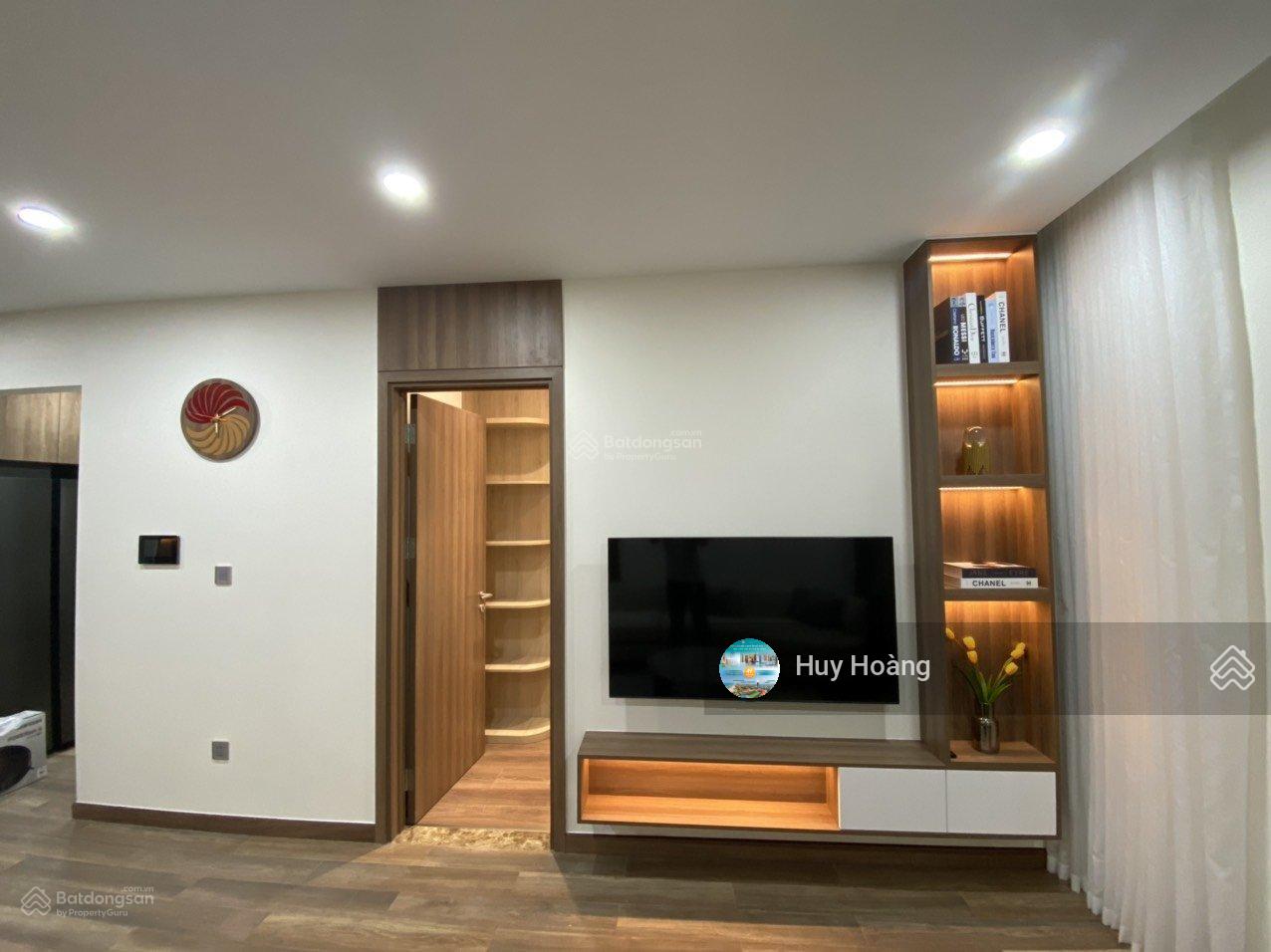 Từ CĐT - Đặc biệt 1 căn 2PN trục số 12 - DT 77,5m2 view pháo hoa - full nội thất - chỉ 3,x tỷ Từ CĐT - Đặc biệt 1 căn 2PN trục số 12 - DT 77,5m2 view pháo hoa - full nội thất - chỉ 3,x tỷ