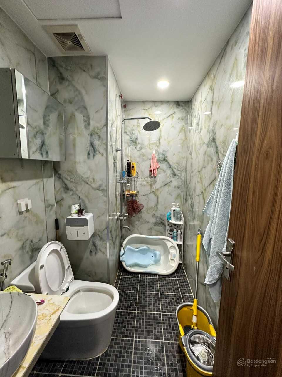 Tin xác thực, thuê căn hộ Hà Đô 2PN full đồ 11tr - 3pn 14 triệu xem nhiều căn tel 0942 811 *** Tony