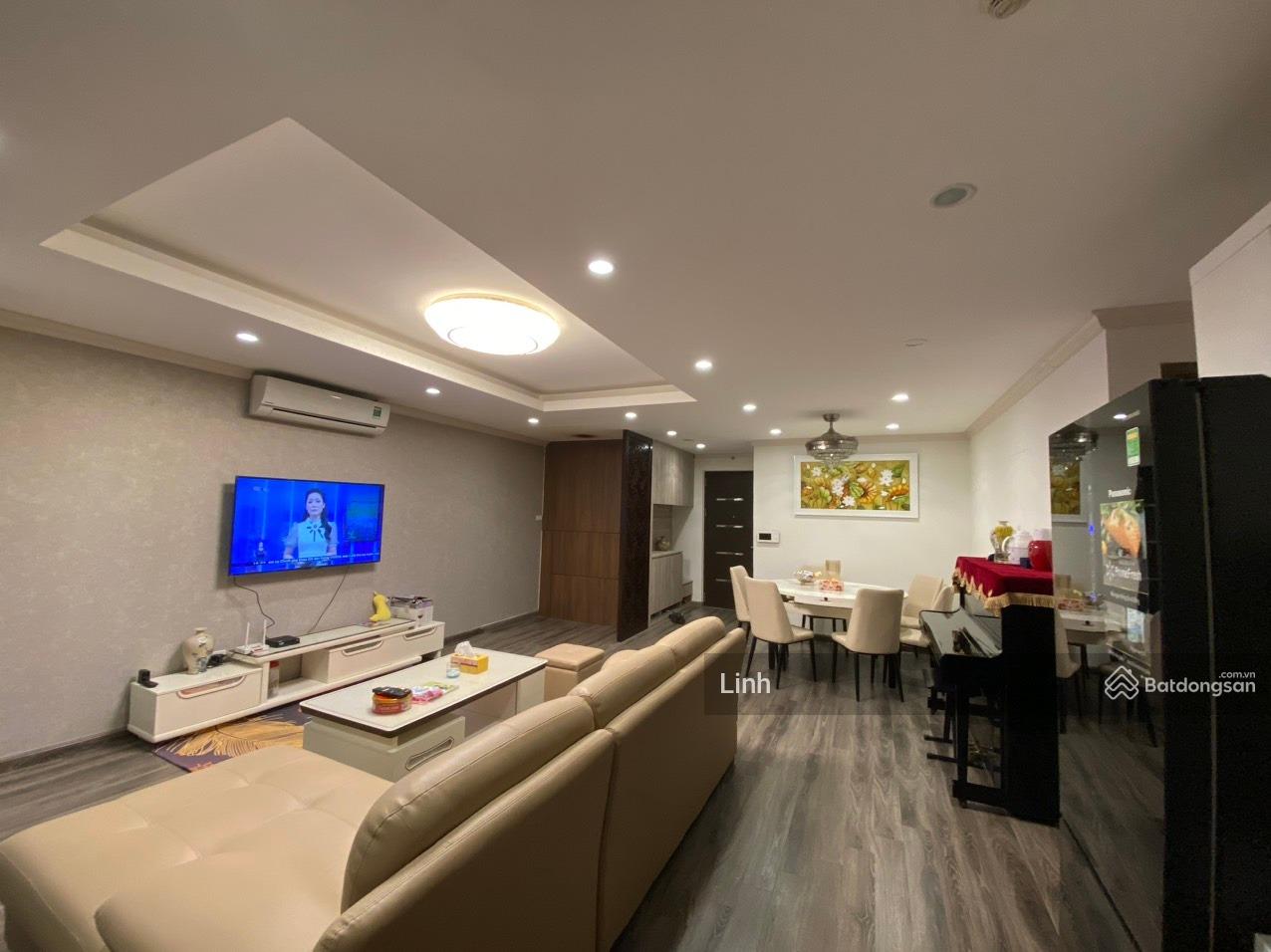 Cho thuê căn góc 3PN, 2WC, nội thất đẹp, chung cư Hong Kong Tower, giá 25tr/tháng