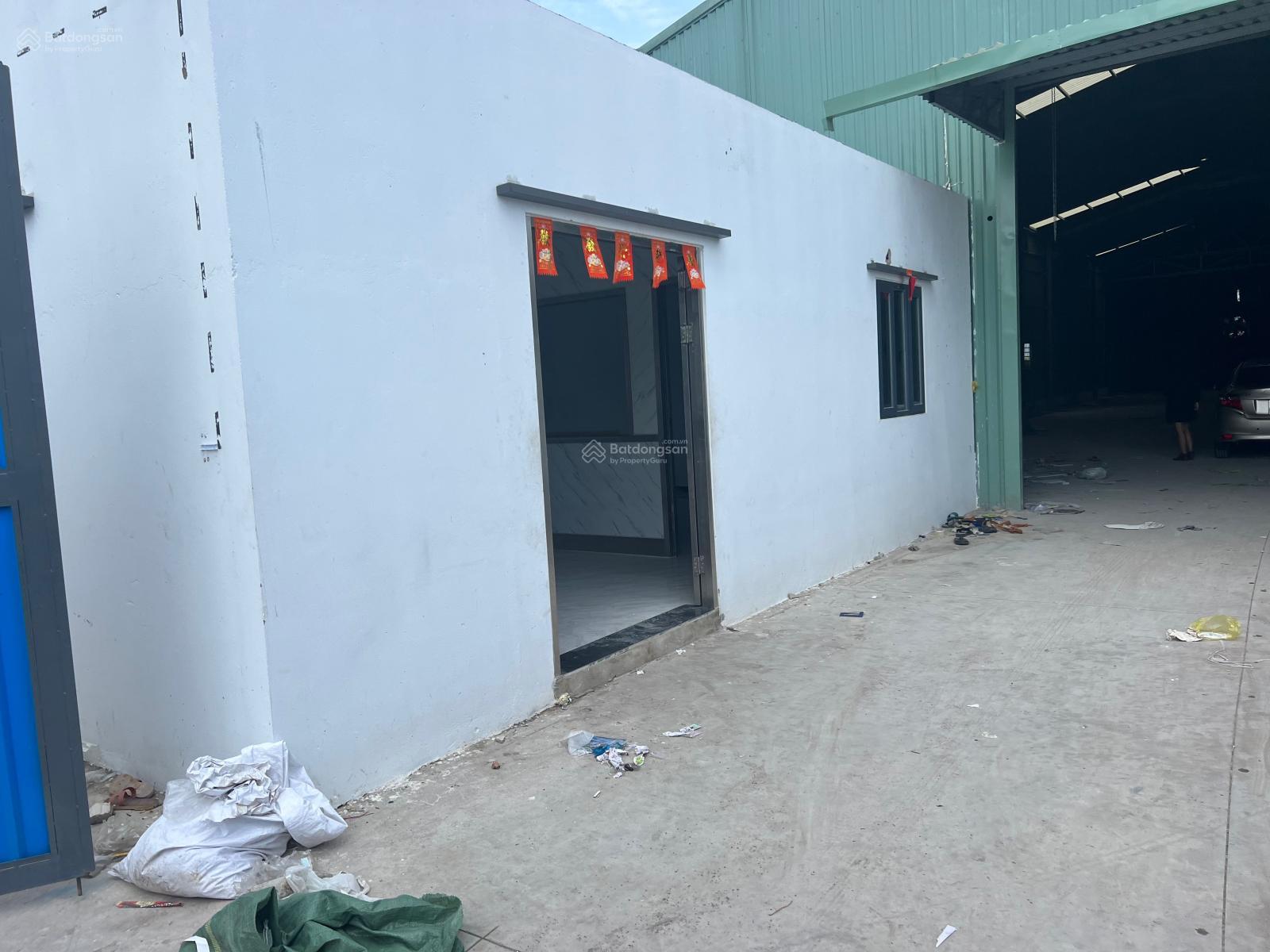 Cho thuê xưởng 650m2 25tr/th Thuận An 0907 838 ***