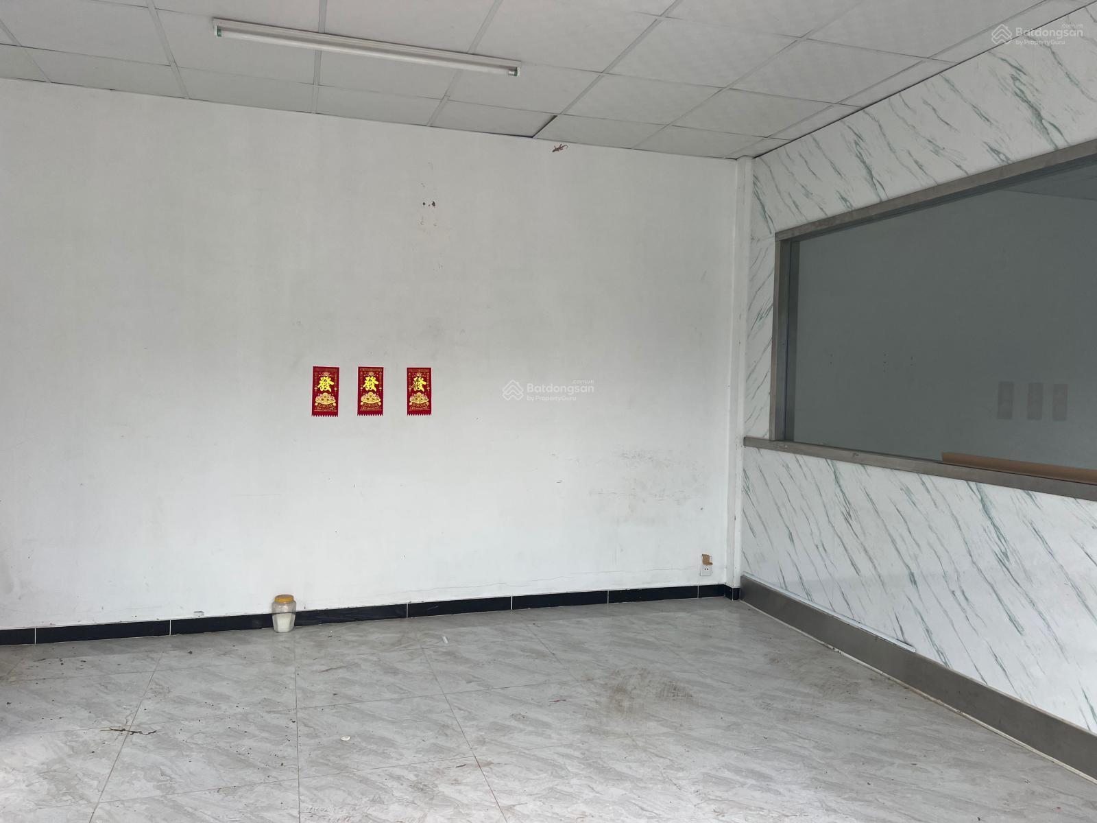 Cho thuê xưởng 650m2 25tr/th Thuận An 0907 838 ***