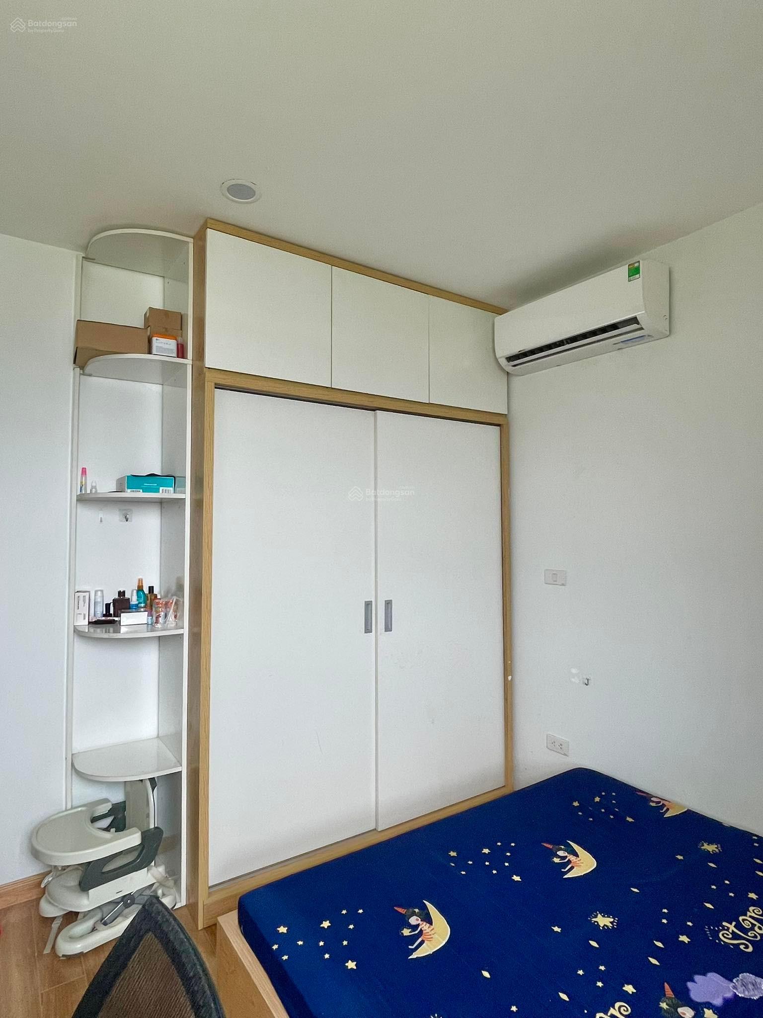 Cần chuyển nhượng gấp căn hộ 59m2 chung cư CT3 Văn Khê, 2 phòng ngủ, giá 4.3 tỷ