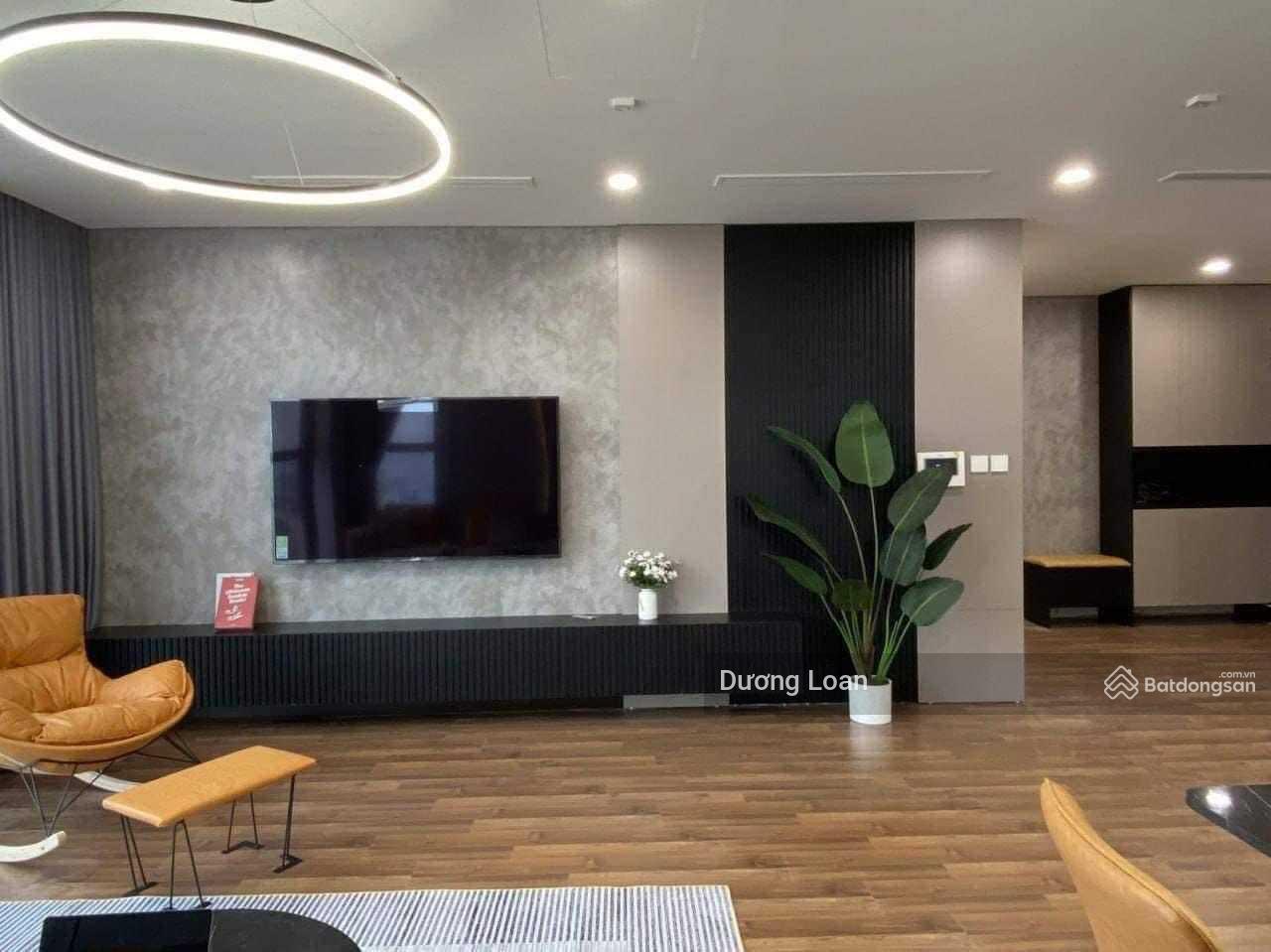 Cho thuê gấp căn hộ Starcity - 81 Lê Văn Lương, 125m2, 3PN, đủ đồ, giá chỉ 18tr/th. LH 0372 004 *** Cho thuê gấp căn hộ Starcity - 81 Lê Văn Lương, 125m2, 3PN, đủ đồ, giá chỉ 18tr/th. LH 0372 004 ***