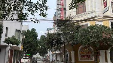 Căn nhà ấm cúng 50m2, 5 tầng tại KĐT Văn Khê, cách Tố Hữu 50m. Đường lớn, hợp văn phòng, kinh doanh