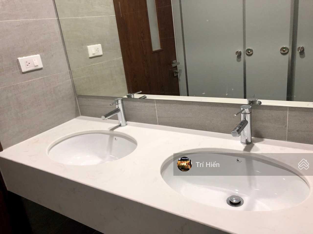 Nhà mới MP Lê Văn Hưu: 100m2 x 8,5 tầng, MT: 4,5m, thang máy, PCCC, riêng biệt, thang máy