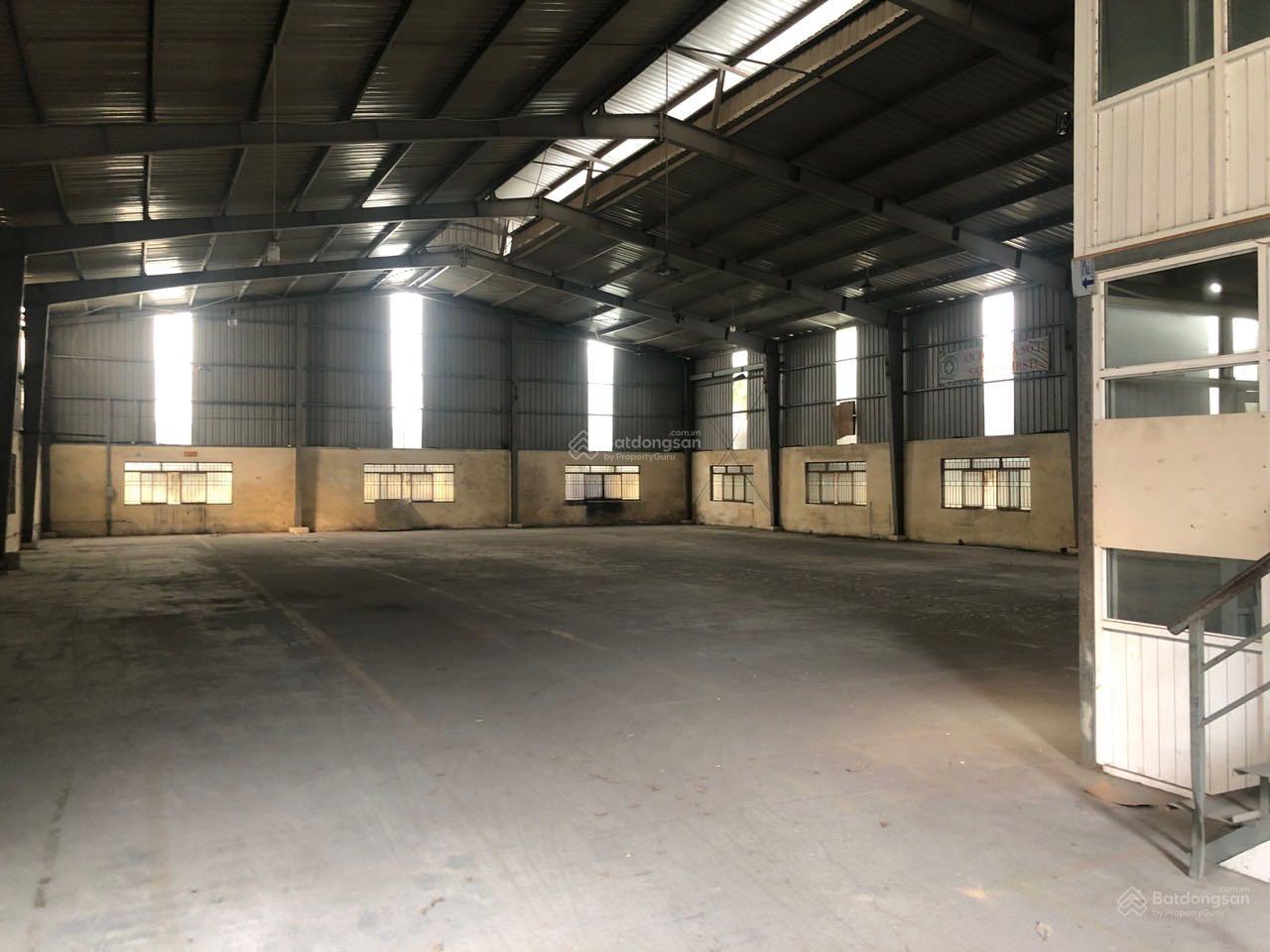 Cho thuê kho xưởng gần KCN TT Phùng, Đan Phượng. 1600 và 2000m2 kho xưởng có pccc nghiệm thu