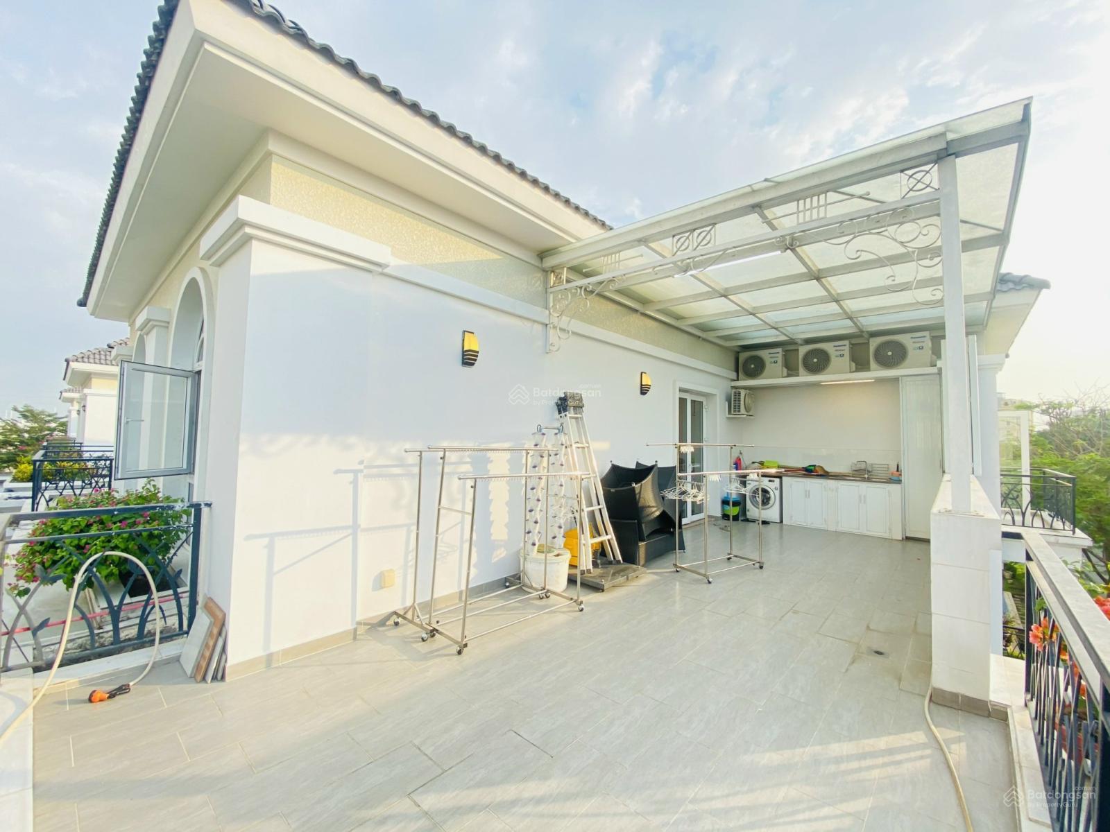 Cho thuê BT Venica Khang Điền full NT cao cấp - 4PN nội thất cao cấp - giá 60tr/th - LH 0933 591 ***