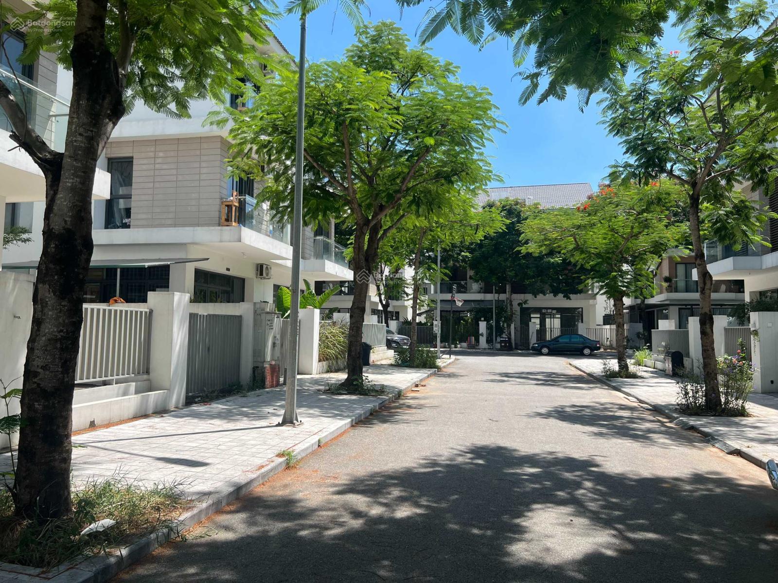 Cần bán căn biệt thự An Vượng. DT 180m2 hướng Tây Bắc. Nhà xây thô hoàn thiện mặt ngoài Cần bán căn biệt thự An Vượng. DT 180m2 hướng Tây Bắc. Nhà xây thô hoàn thiện mặt ngoài