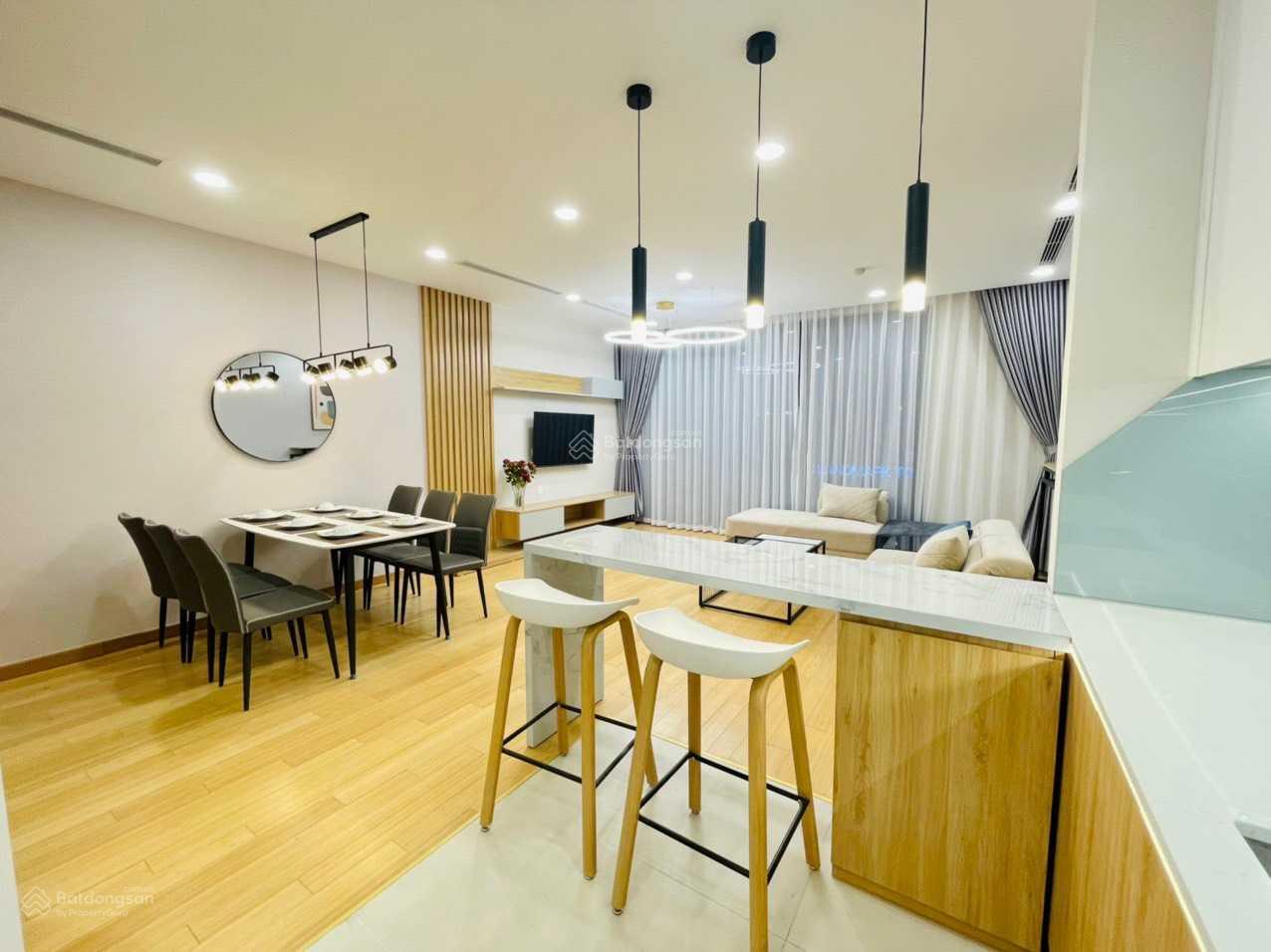 Cam kết giá tốt nhất/quỹ căn hộ cao cấp cho thuê mới tại Sun Square - Mỹ Đình 2PN giá từ 14tr/th