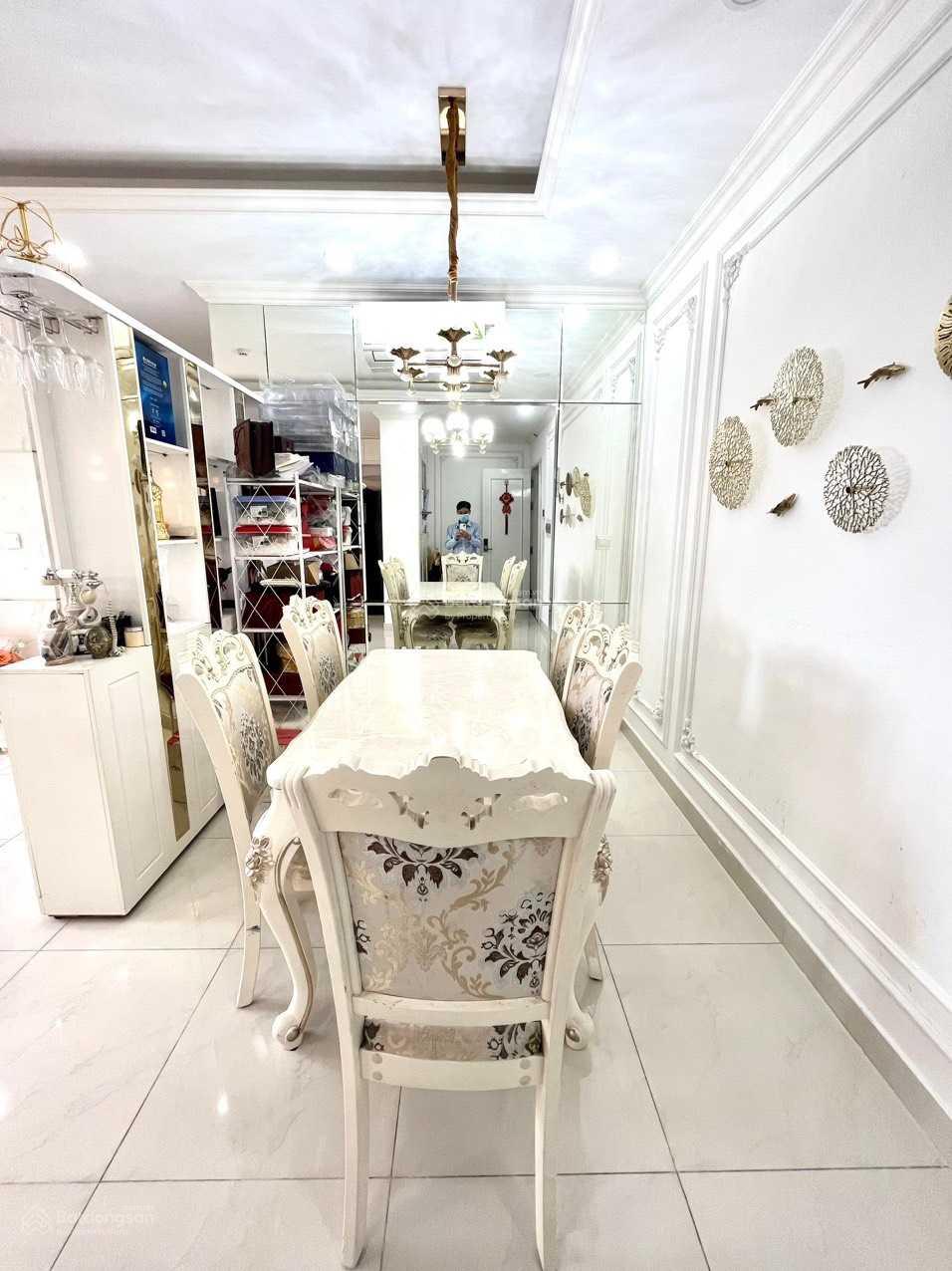 Bán gấp SaiGon Mia căn góc 83m2 thiết kế 3PN, 2WC 5 tỷ 7 bao thuế phí sang tên