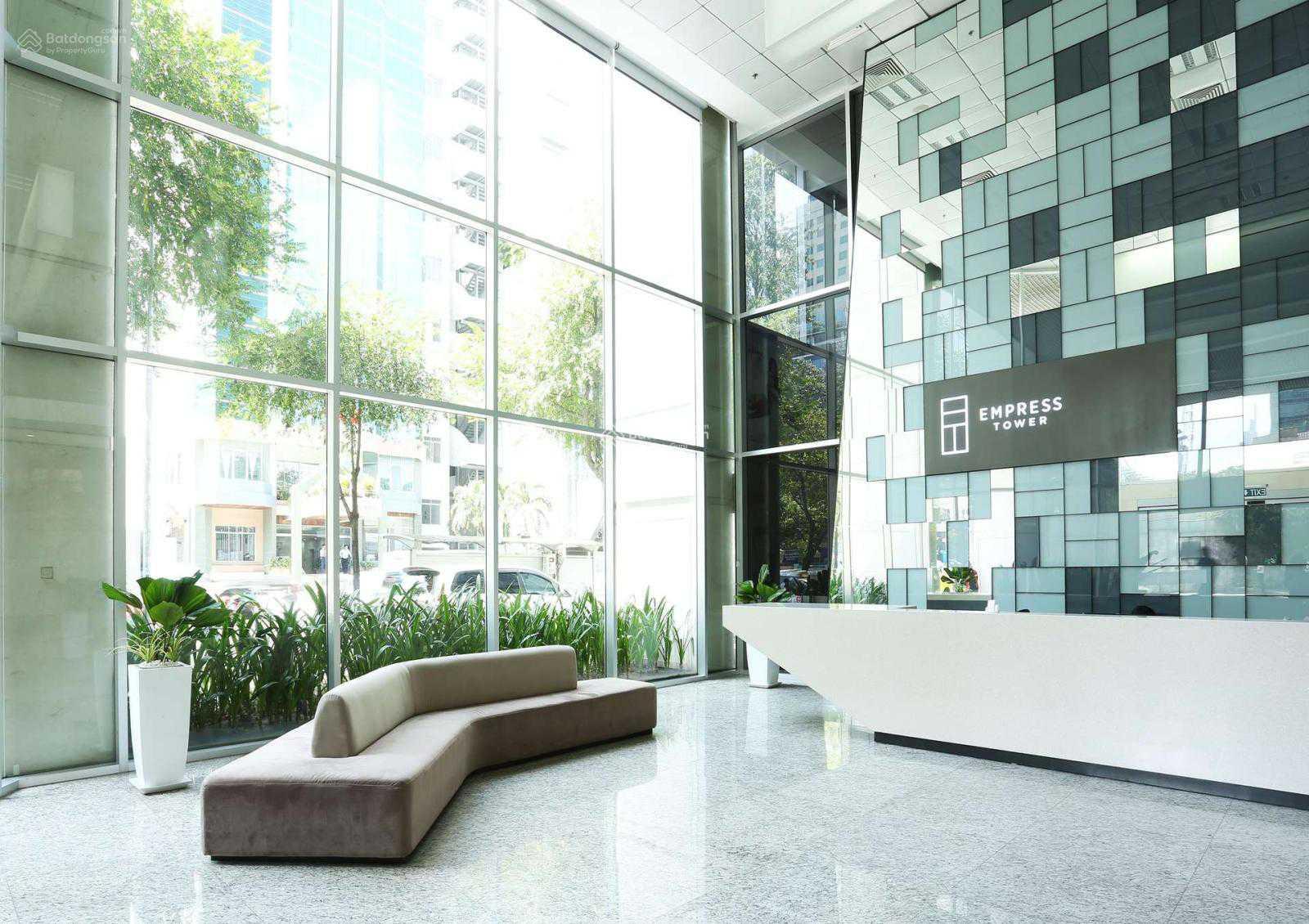 Cho thuê văn phòng Empress Tower, đường Hai Bà Trưng, quận 1, DT: 200-300m2. LH: 0906 391 ***