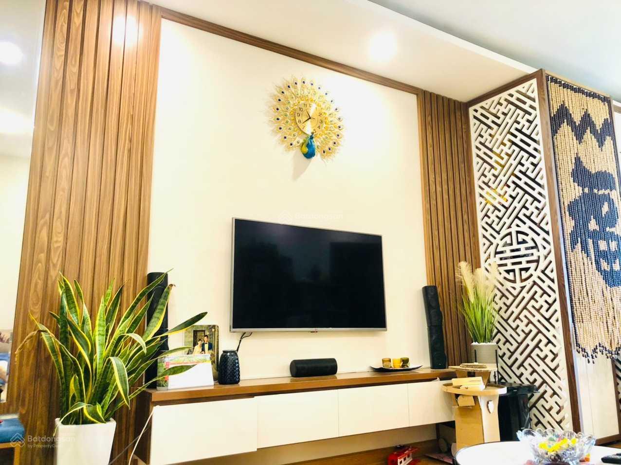 Bán CHCC OCT1 - ĐN1 - Bắc Linh Đàm nằm ngay trường học Bill Gates - Căn góc view thoáng đẹp