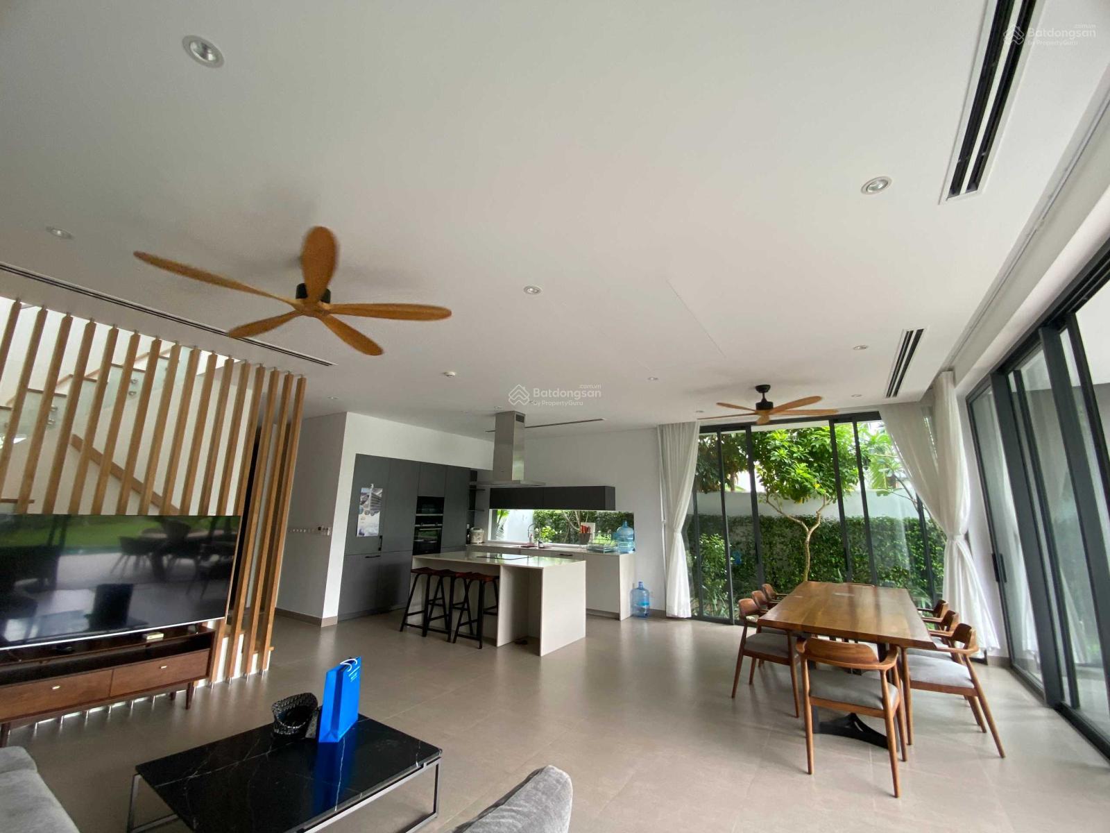 Chính chủ bán căn villa Sanctuary vị trí căn Góc 359.4 m2, nhận nhà ở liền, giá 23 tỷ (vat) bao hết