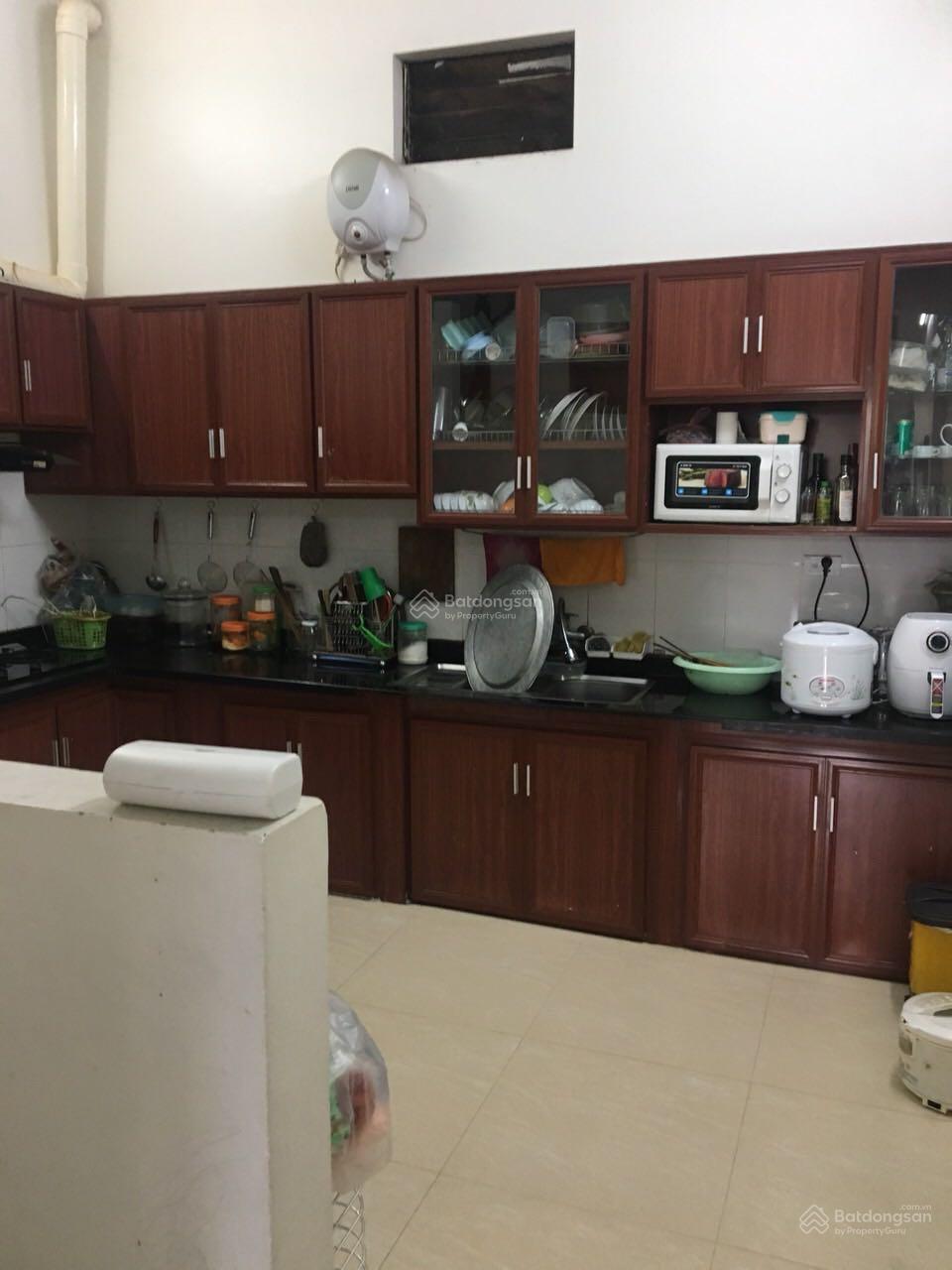 Cho thuê nhà Vương Thừa Vũ, Khương Mai, Thanh Xuân: DT 35mx4tầng giá 12tr/th