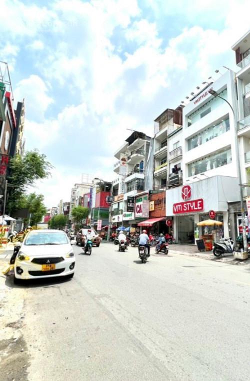 Tòa nhà MT 722 Sư Vạn Hạnh, Phường 12, Quận 10 - 8x18m hầm và 9 tầng