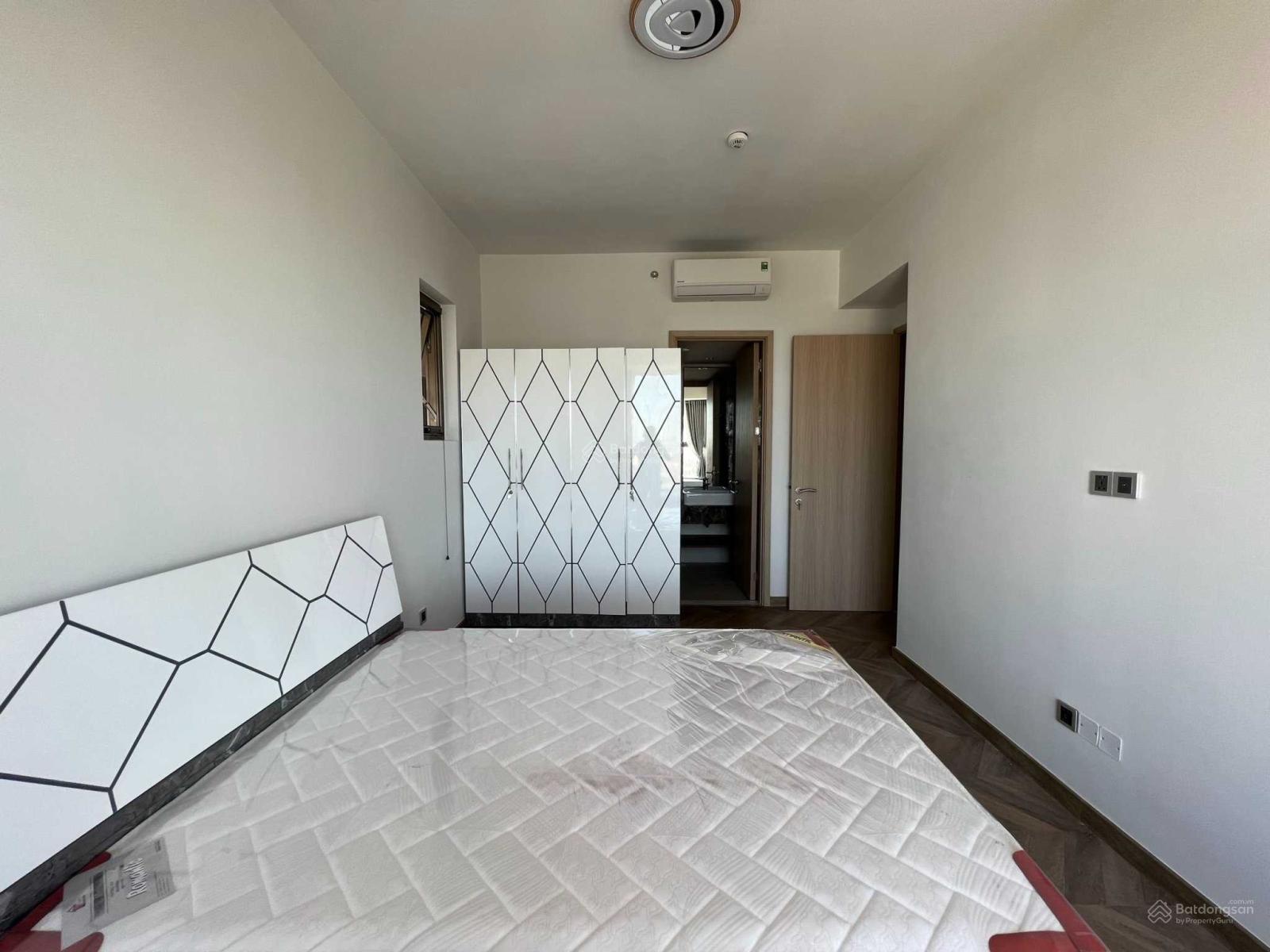 CH Scenic Valley 2 2PN 78m2 full nội thất, ô xe hầm. Giảm giá bán nhanh 6,35 tỷ. 0938 628 *** CH Scenic Valley 2 2PN 78m2 full nội thất, ô xe hầm. Giảm giá bán nhanh 6,35 tỷ. 0938 628 ***