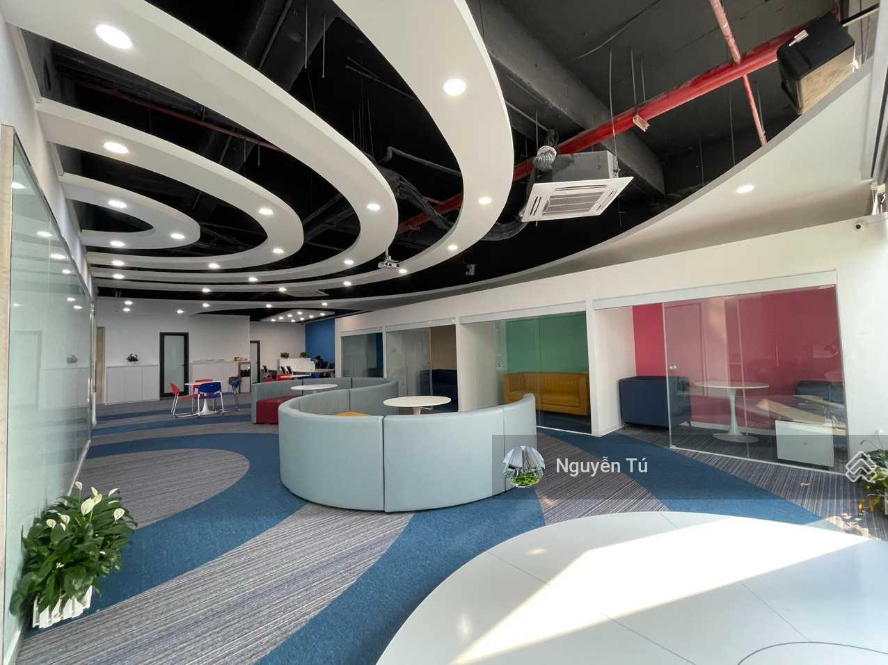 Cho thuê văn phòng toà Florence 28 Trần Hữu Dực, Mỹ Đình. DT 100m, 200m2,... 500m2. Giá 210.000đ/m2