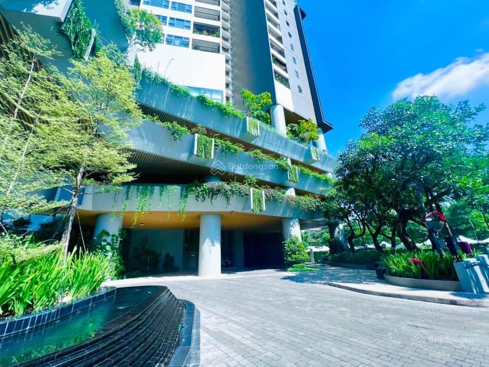 Em cần bán căn hộ 2PN + 1 (92m2) ở Park Kiara trong KĐT ParkCity Hà Đông, 8,7 tỷ. LH: 0397 588 ***