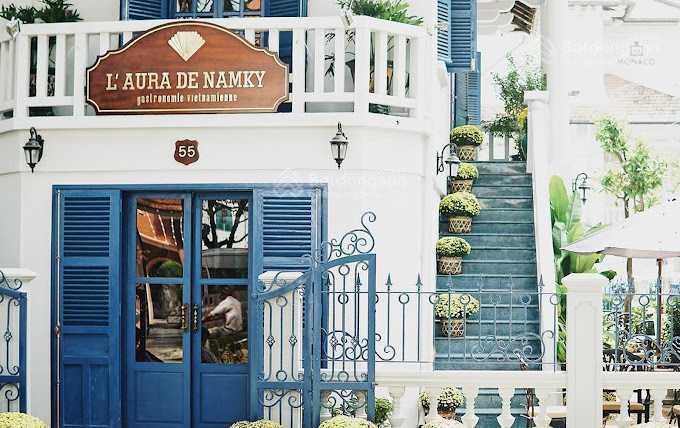 Cho thuê nhà mặt tiền đường Tú Xương, Phường 7, Quận 3. DT: 15x30m. Trệt 2 lầu. DTSD: 1.300m2