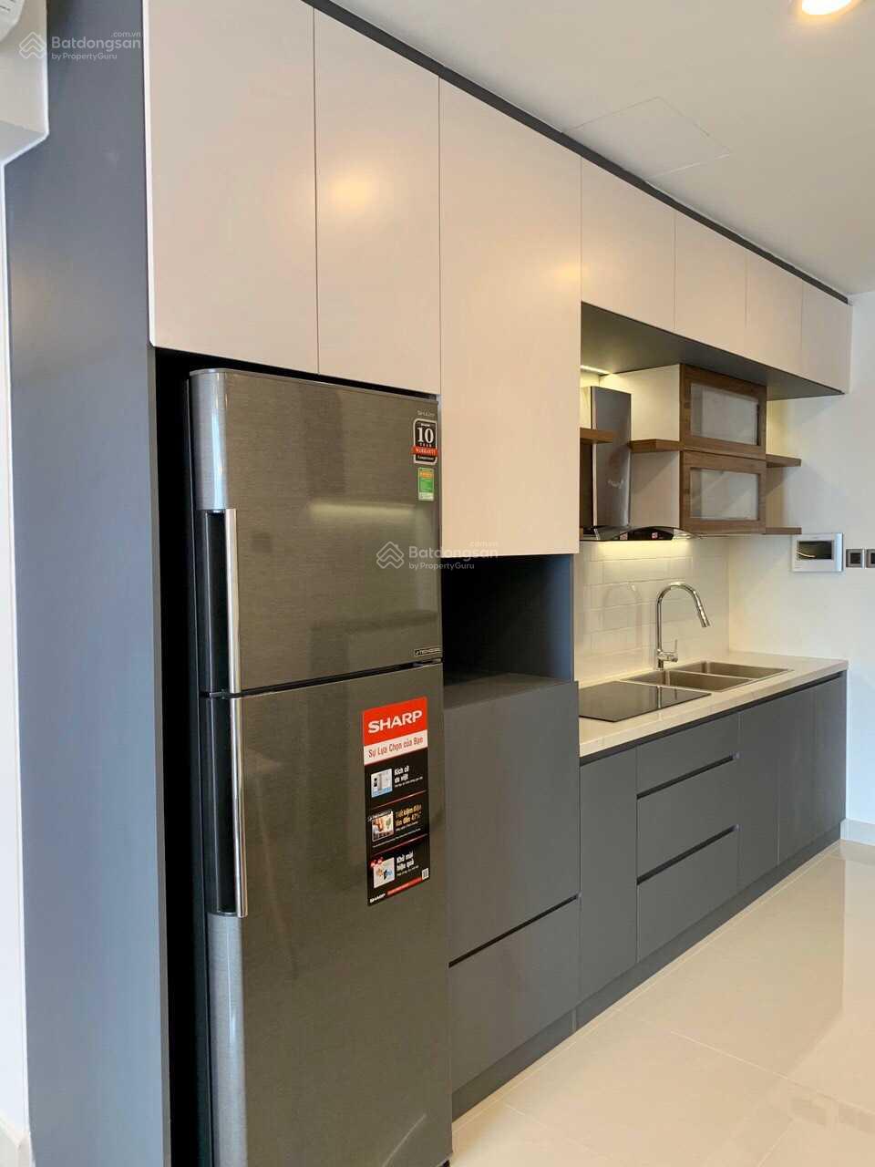 Cần bán gấp căn hộ Saigon Royal, 60 m2, giá 6.9 tỷ full NT. LH: 0906 378 ***