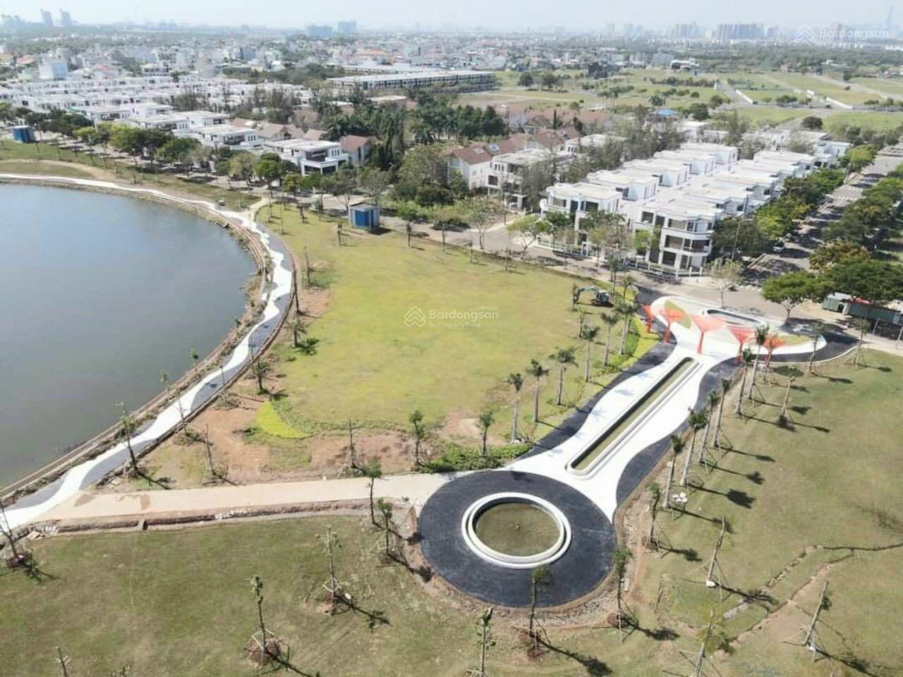 Giảm sâu 1.5 tỷ! Căn biệt thự 200m2 ngay kế bên hồ sinh thái dự án Đông Tăng Long LH:0938 256 ***