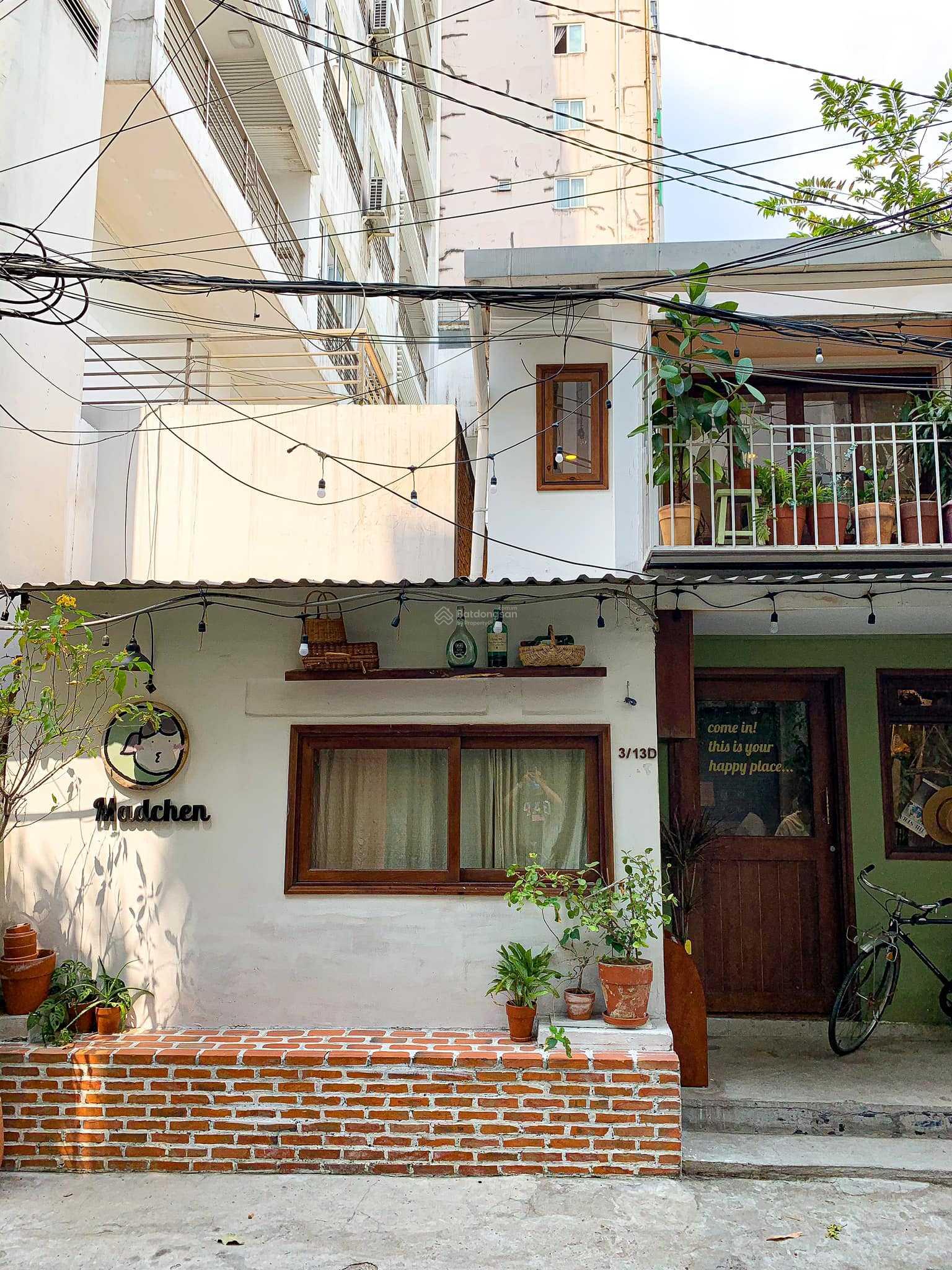 Cho thuê nhà mặt tiền Đường Võ Văn Tần, Phường 5, Quận 3. DT: 8x15m 2 Lầu DTSD: 240m2