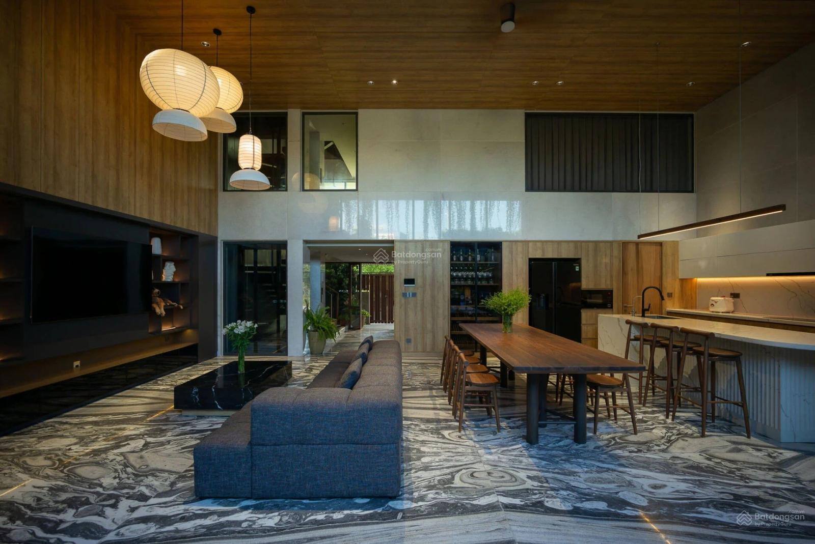 Cho thuê biệt thự sẵn nội thất: 298R Điện Biên Phủ, Phường 7, Quận 3