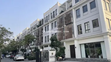 Tôi cần cho thuê nguyên căn giá 30triệu, rẻ nhất dự án, nhà mới bàn giao từ CDT, full rèm, điều hòa