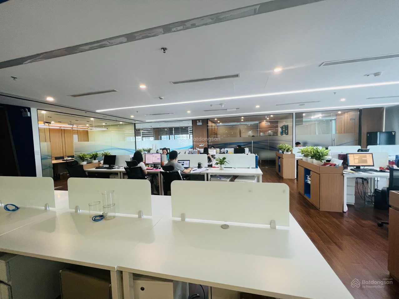 Chính chủ: Cho thuê VP 250m2 full nội thất tòa Gold Tower 275 Nguyễn Trãi, giá từ 250 nghìn/m2/th